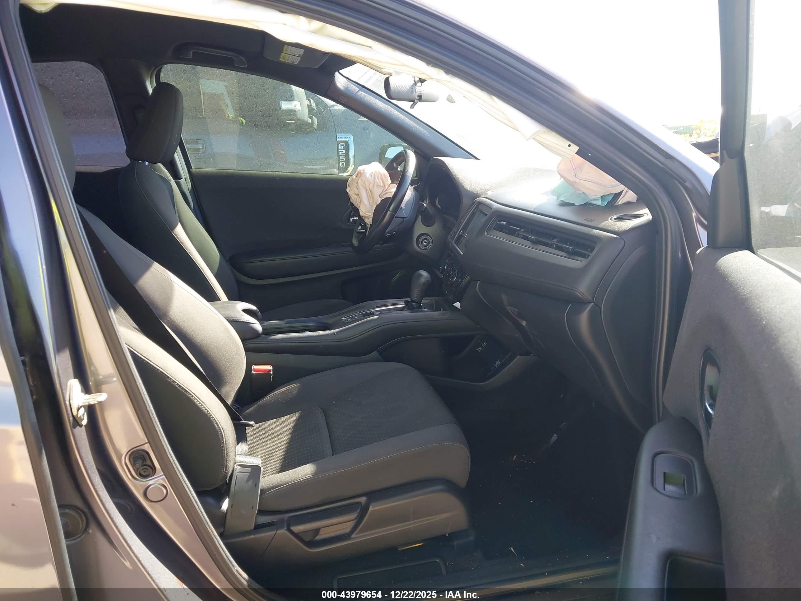 HONDA HR-V image 5