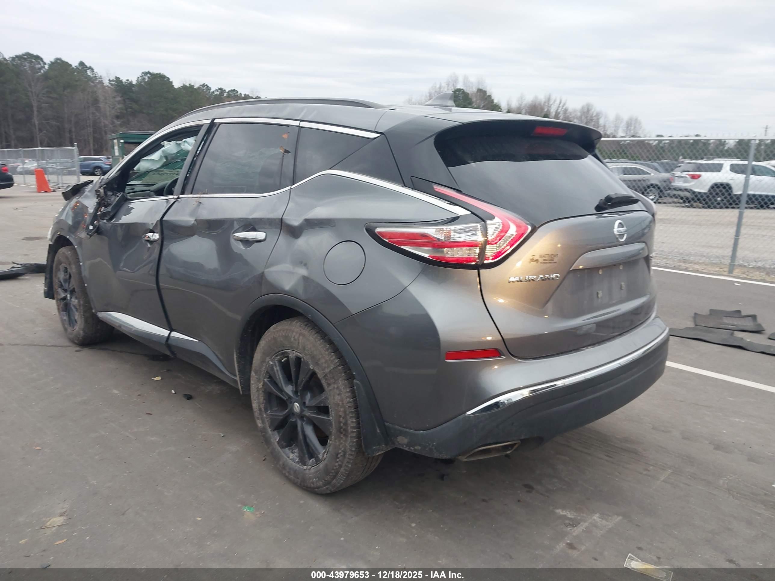 NISSAN MURANO image 3