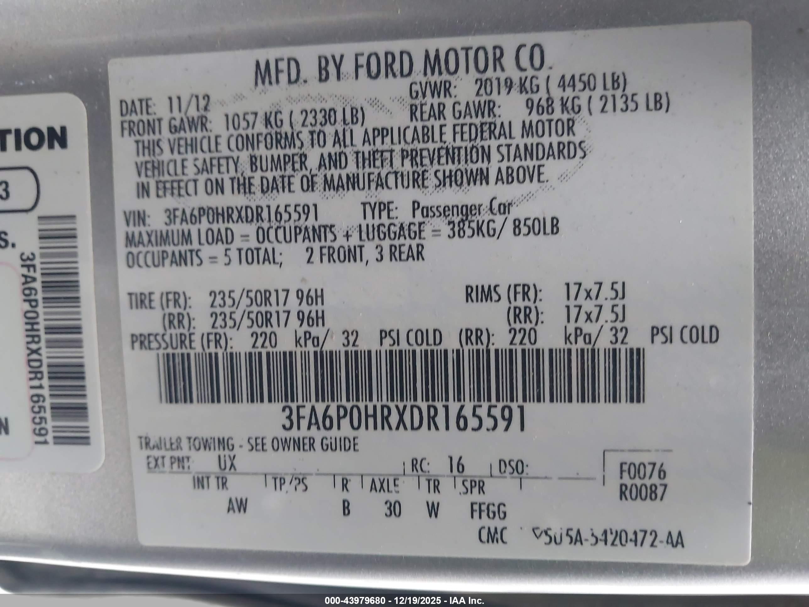 FORD FUSION image 9
