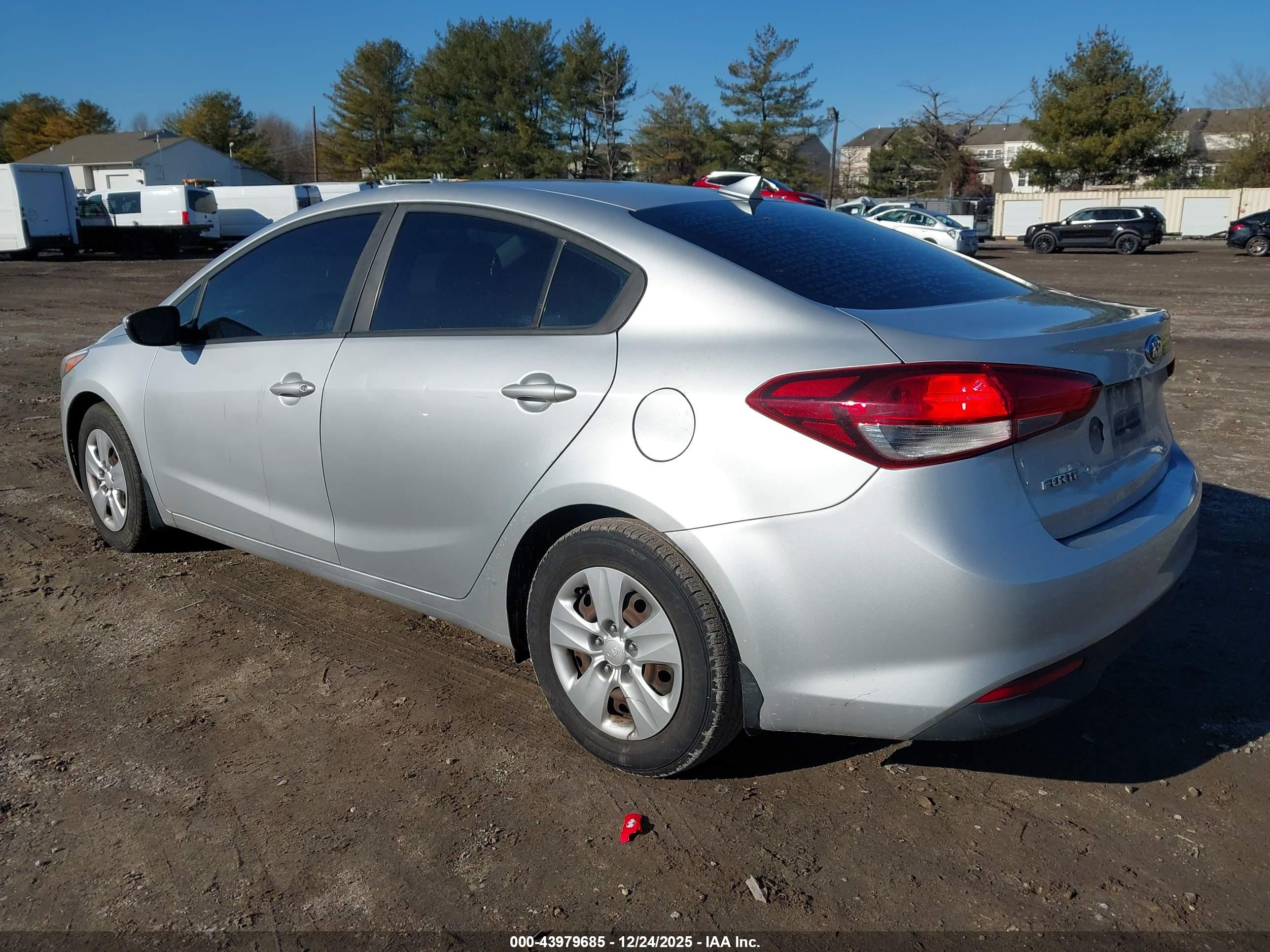 KIA FORTE image 3