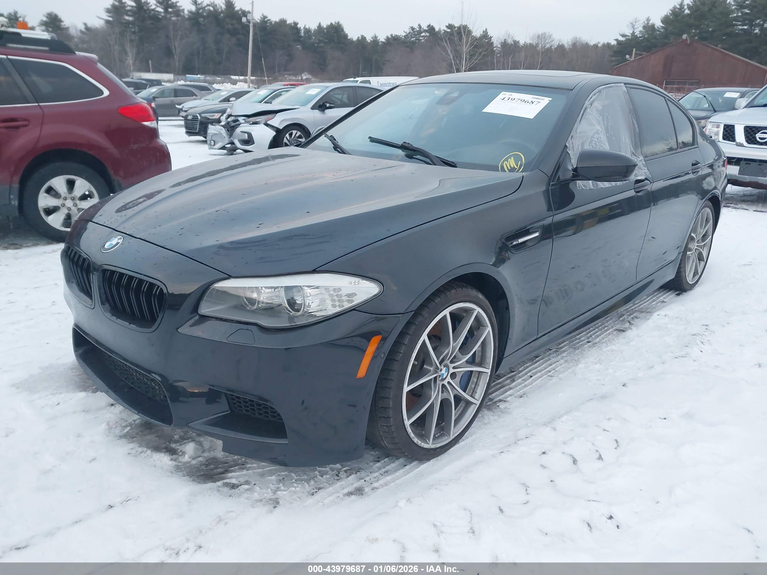 BMW M5 image 2