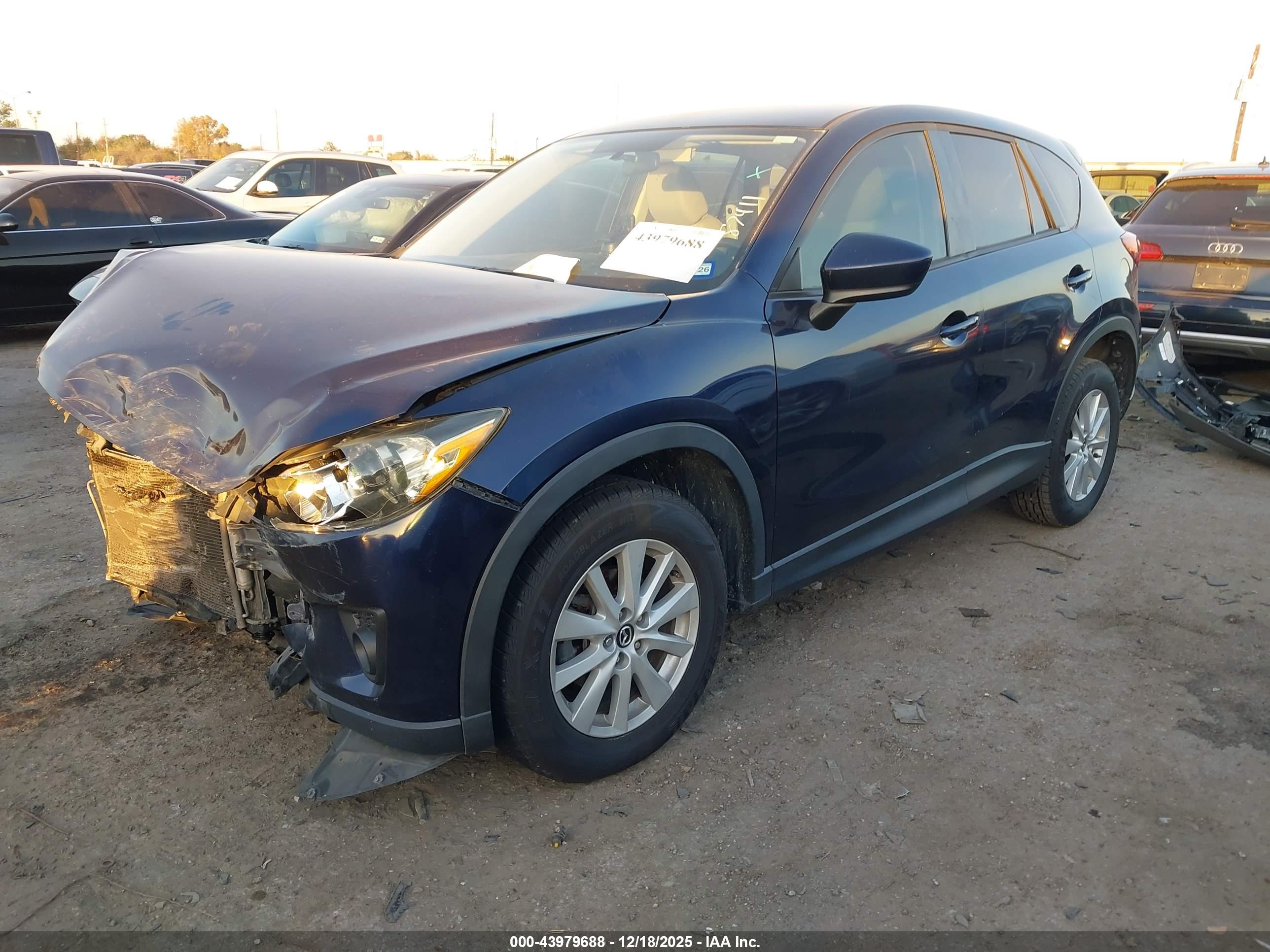 MAZDA CX-5 image 2