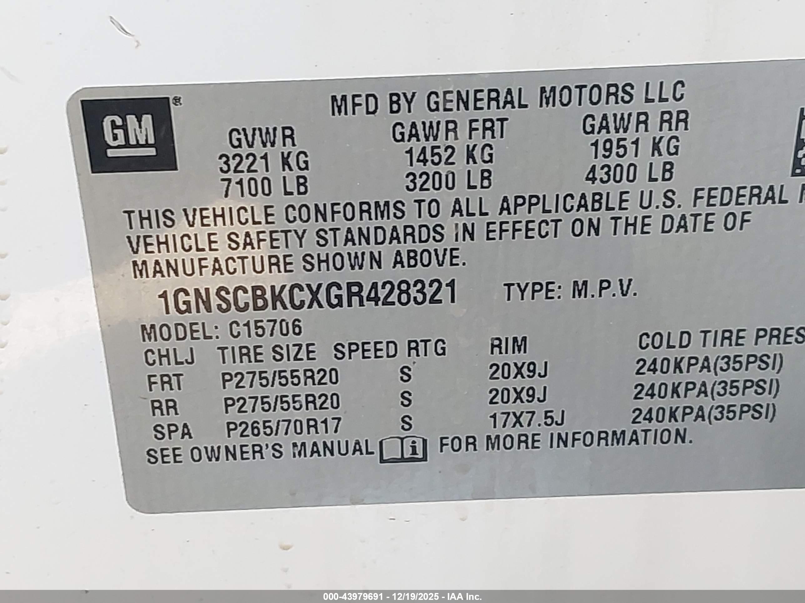 CHEVROLET TAHOE image 9