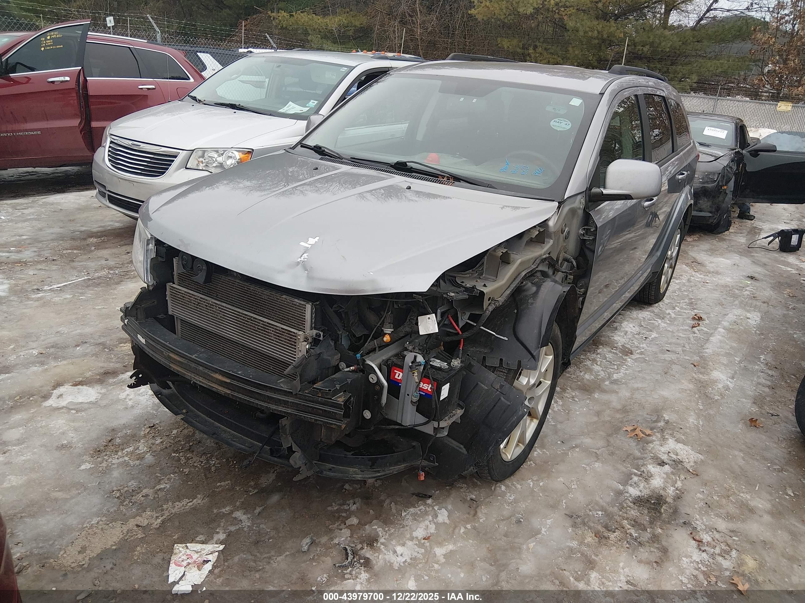 DODGE JOURNEY image 2