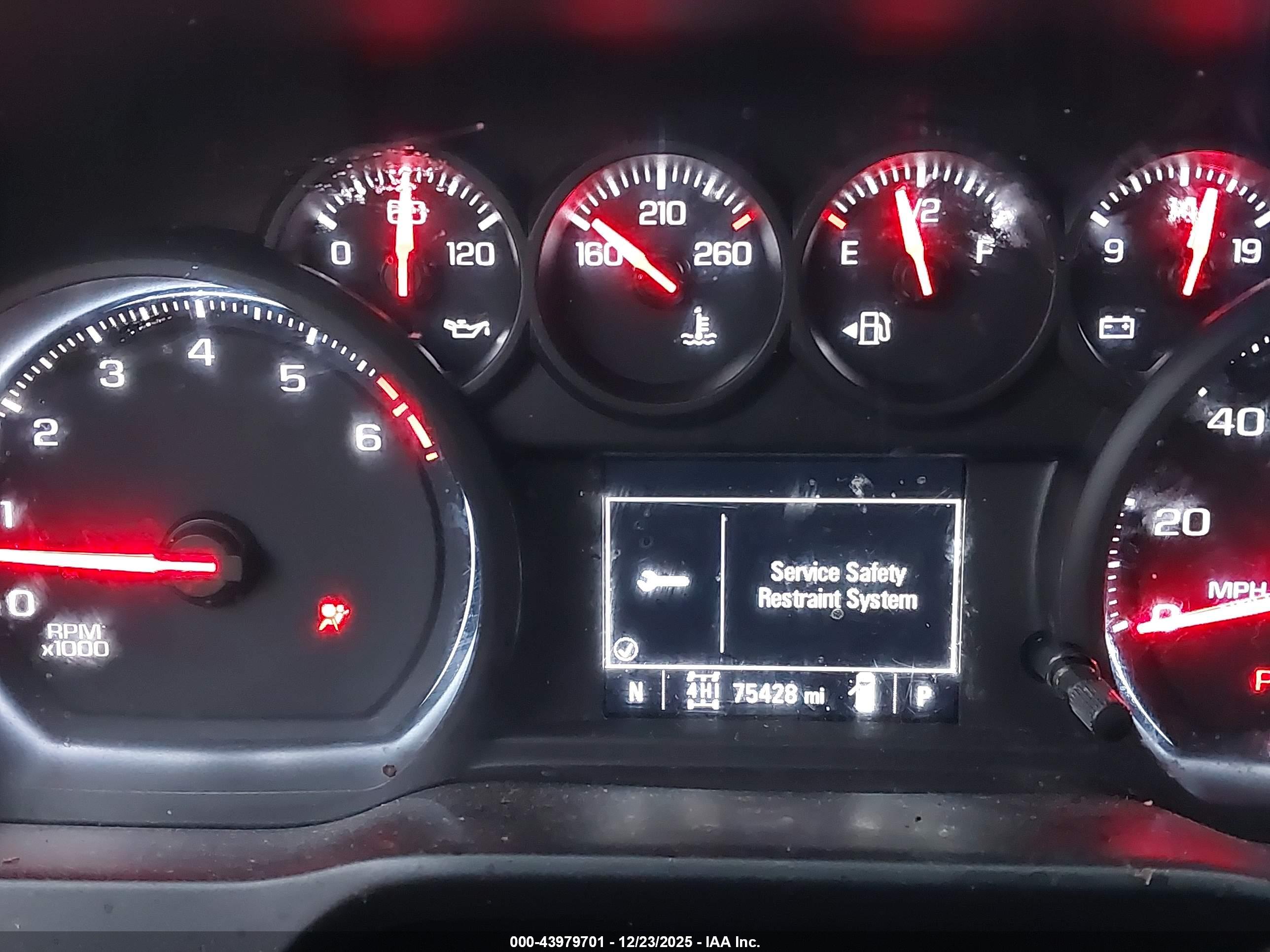 CHEVROLET SILVERADO image 7