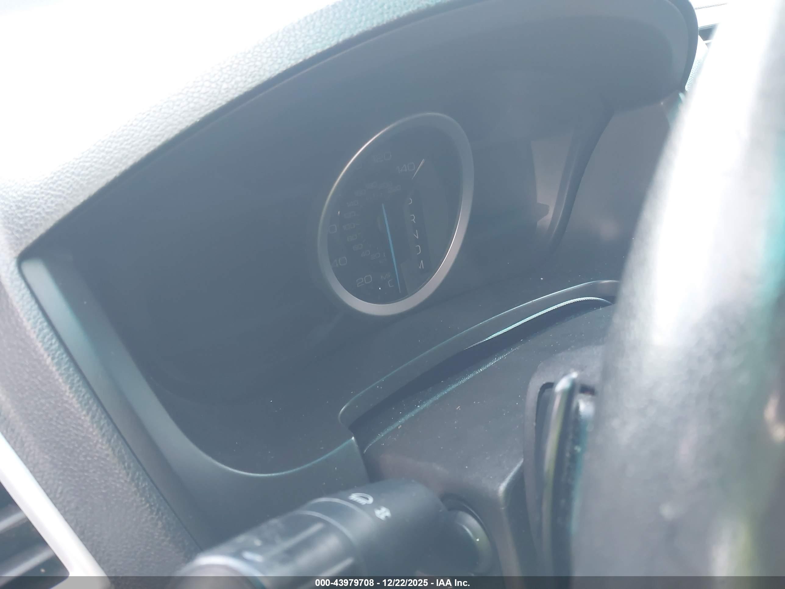 FORD EXPLORER image 7