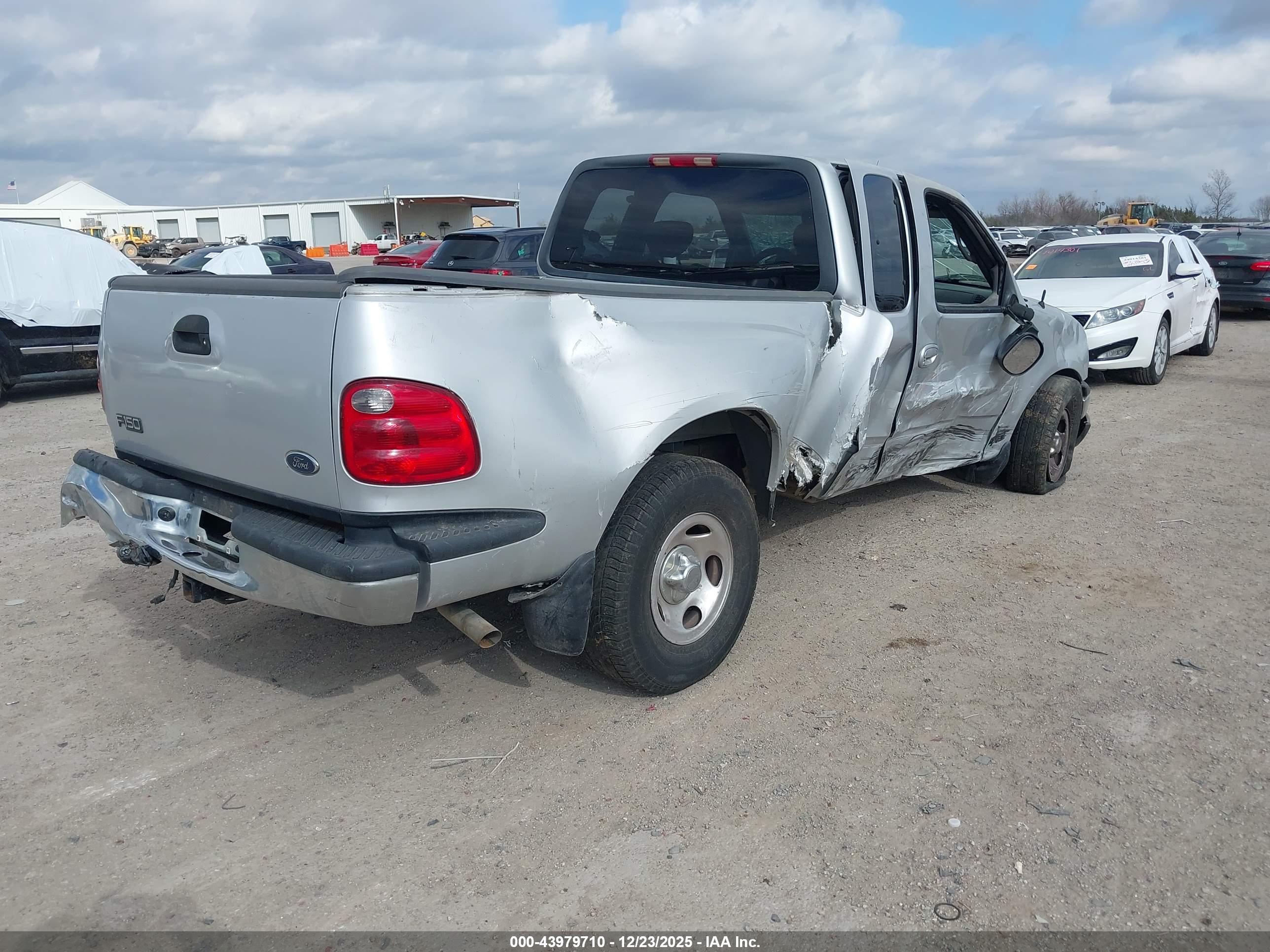 FORD F-150 image 4
