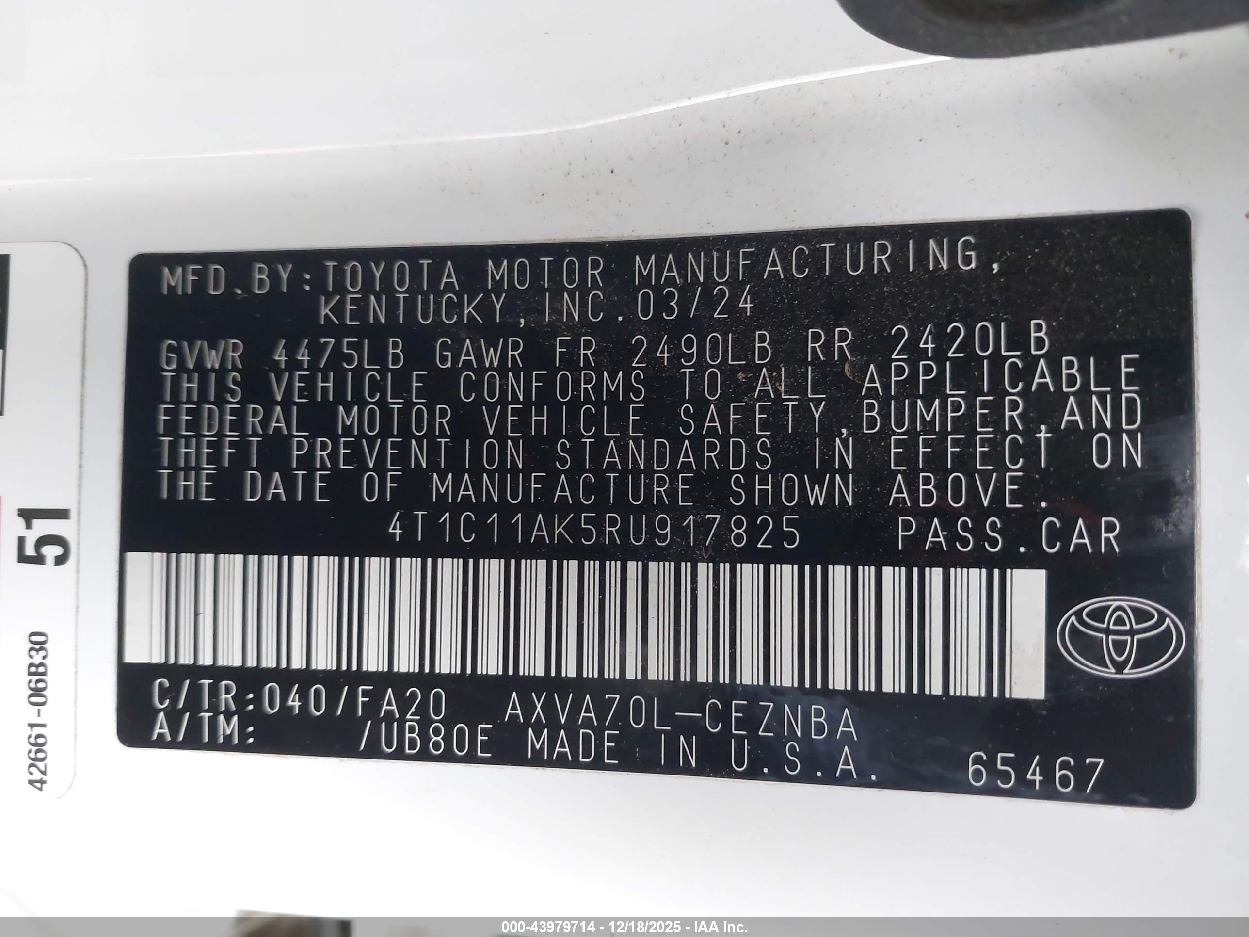TOYOTA CAMRY image 9