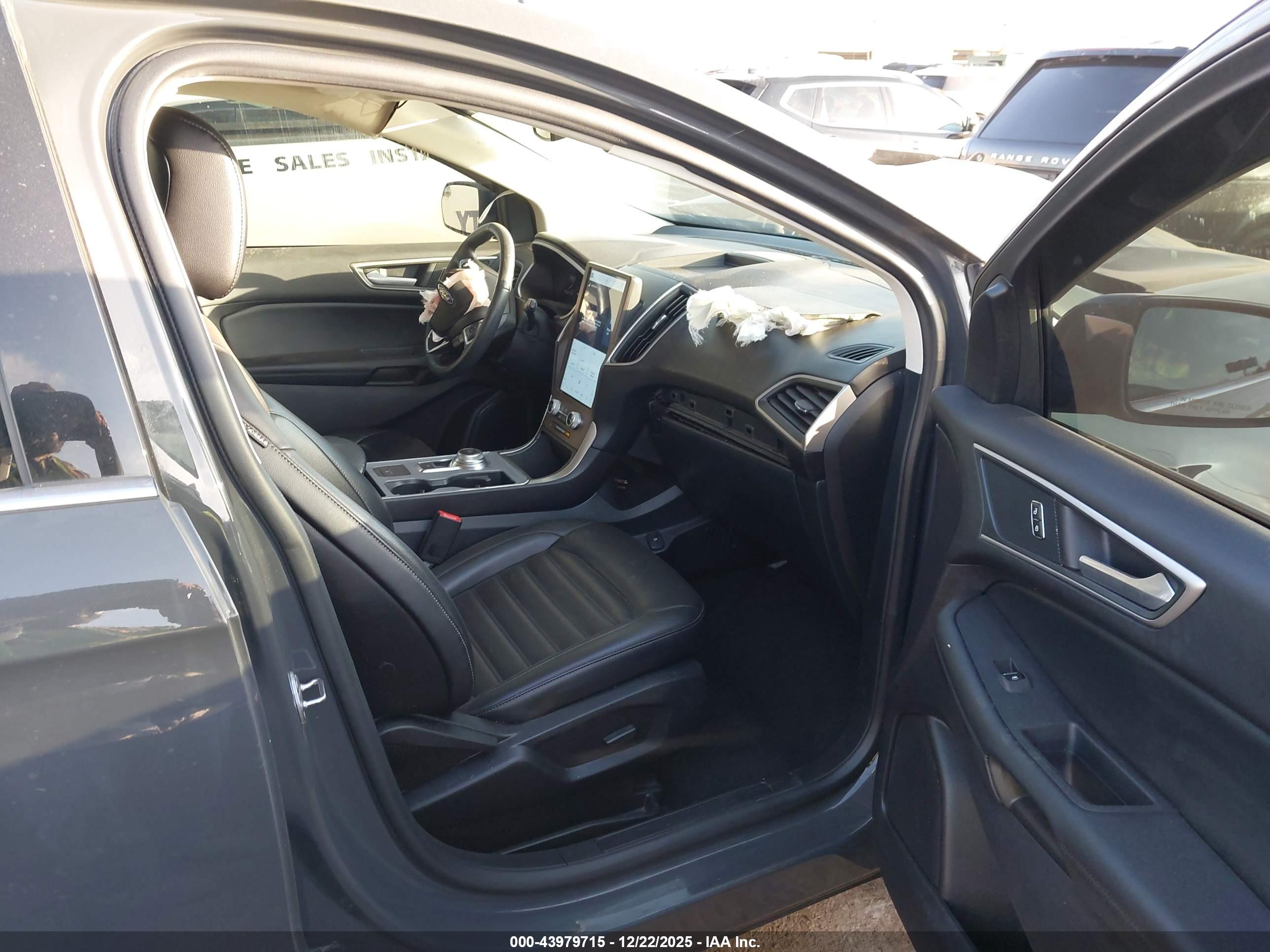FORD EDGE image 5