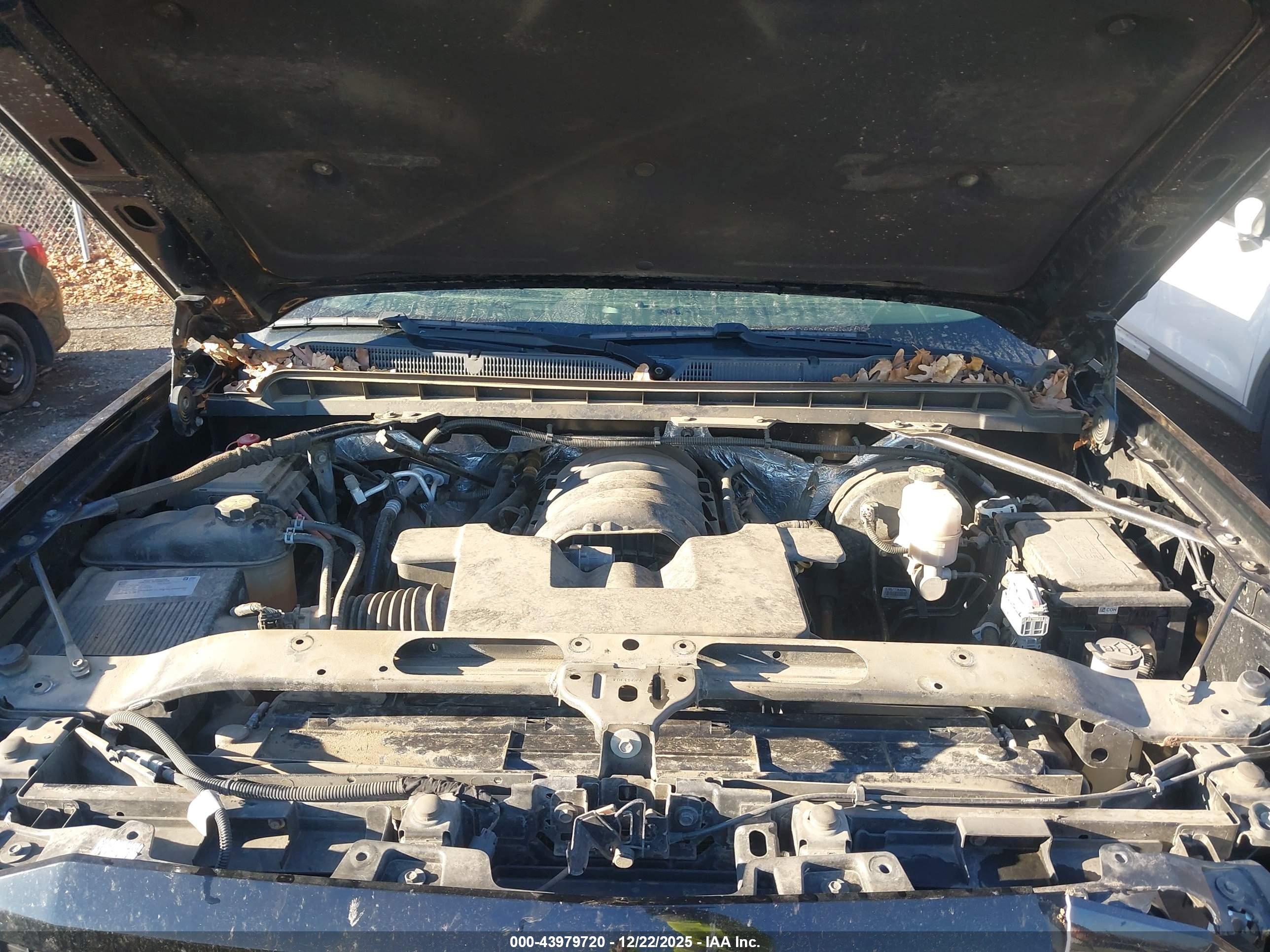 CHEVROLET SILVERADO image 10