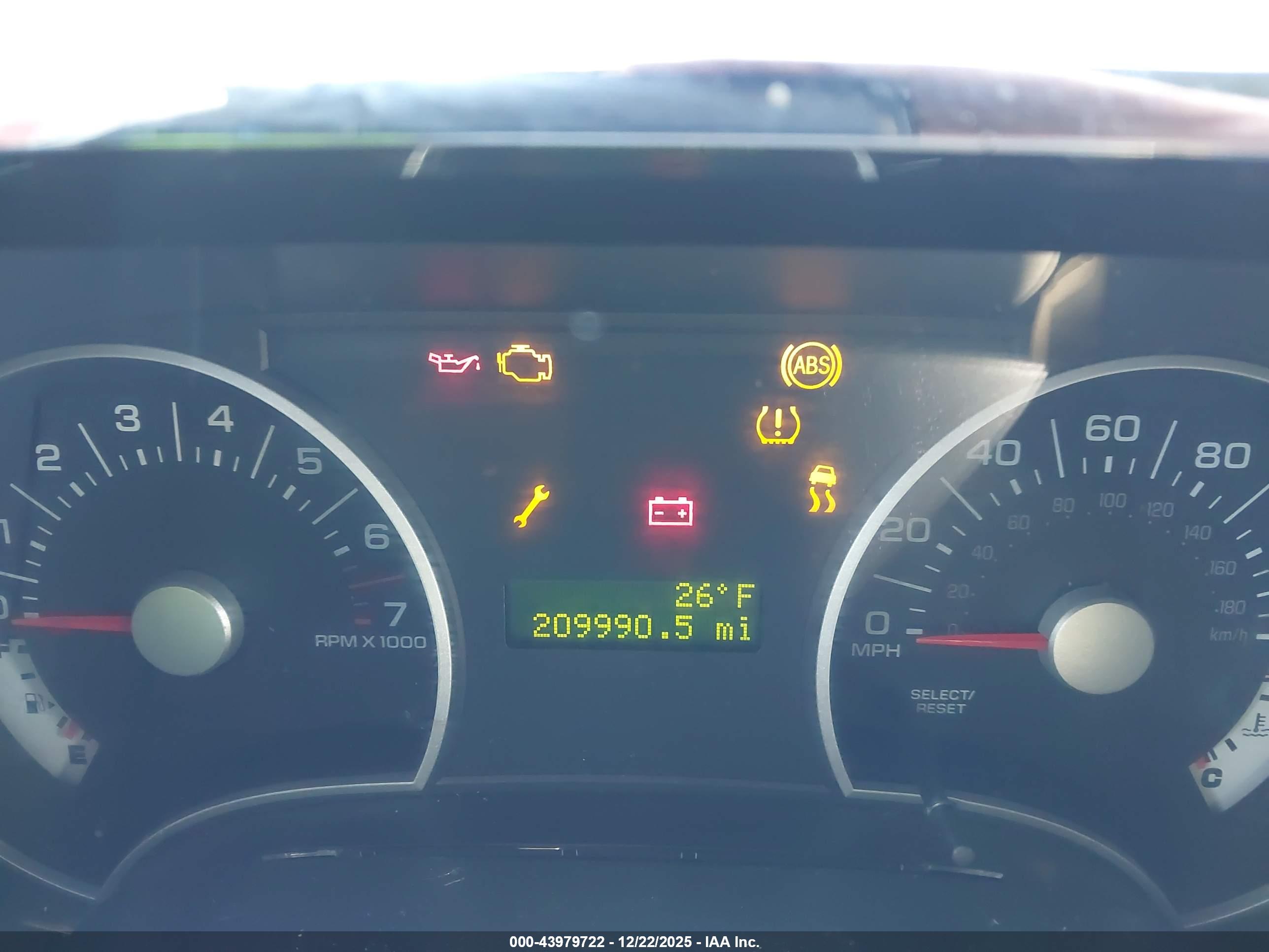 FORD EXPLORER image 7