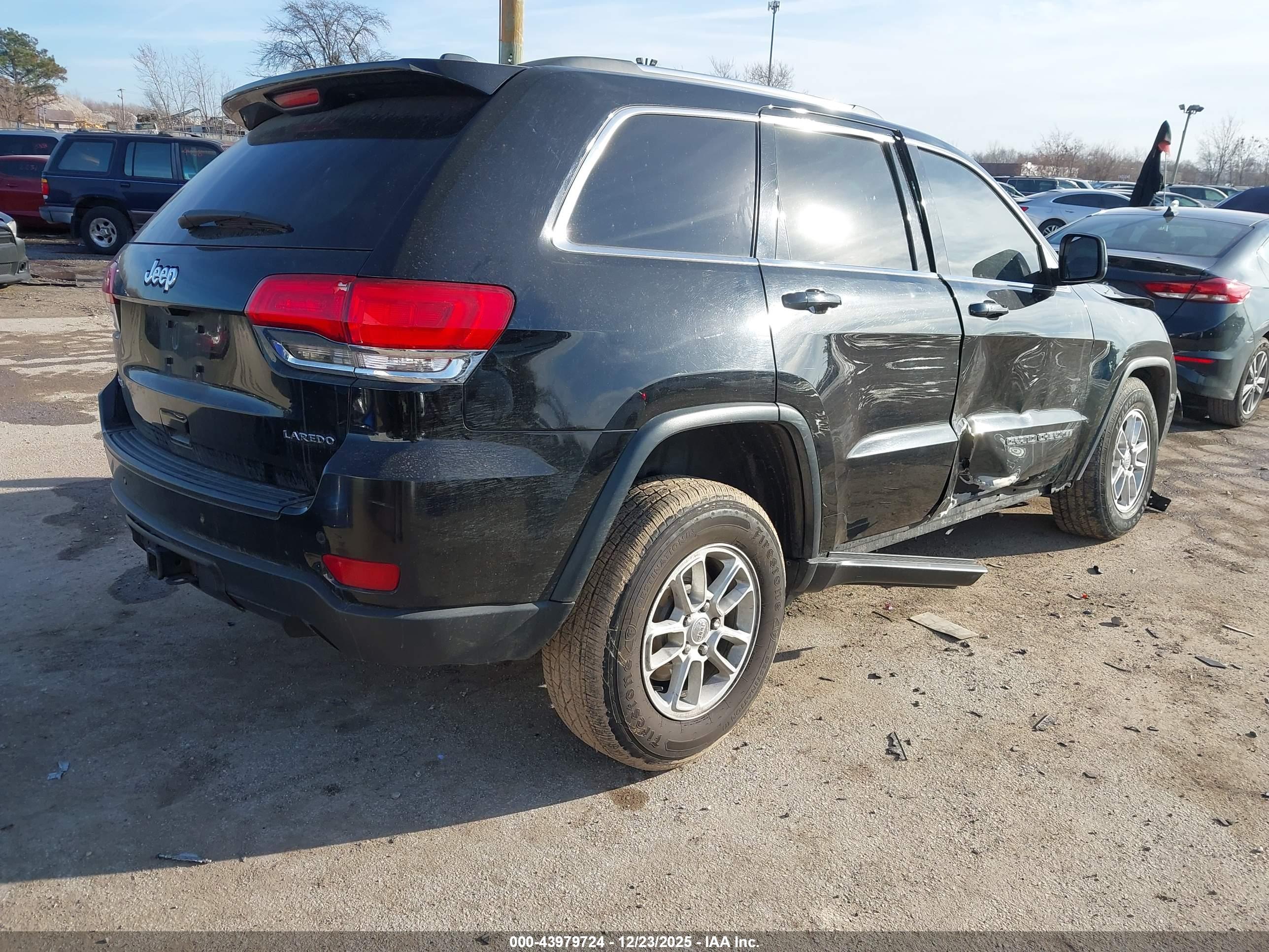 JEEP GRAND image 4