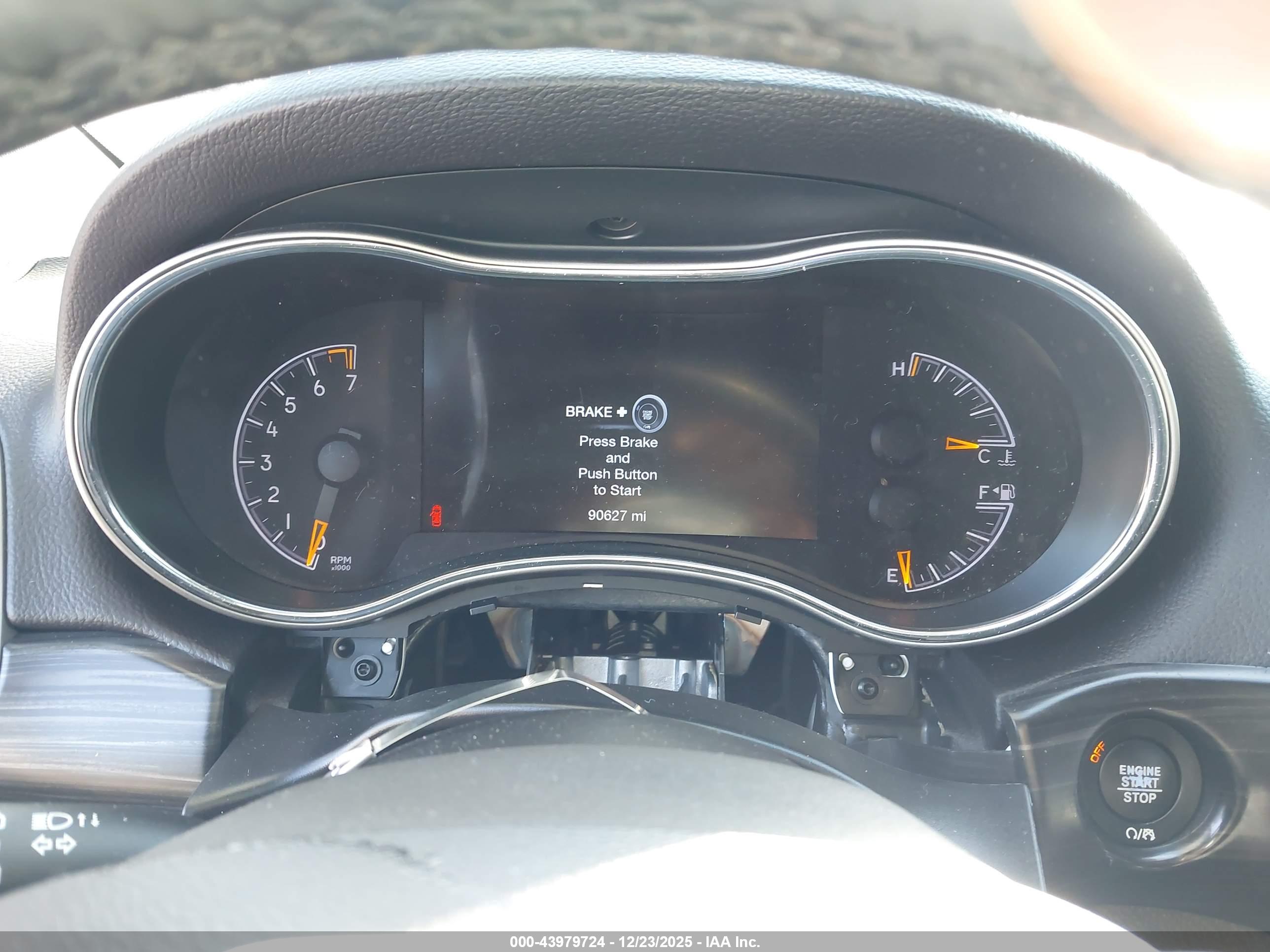 JEEP GRAND image 7