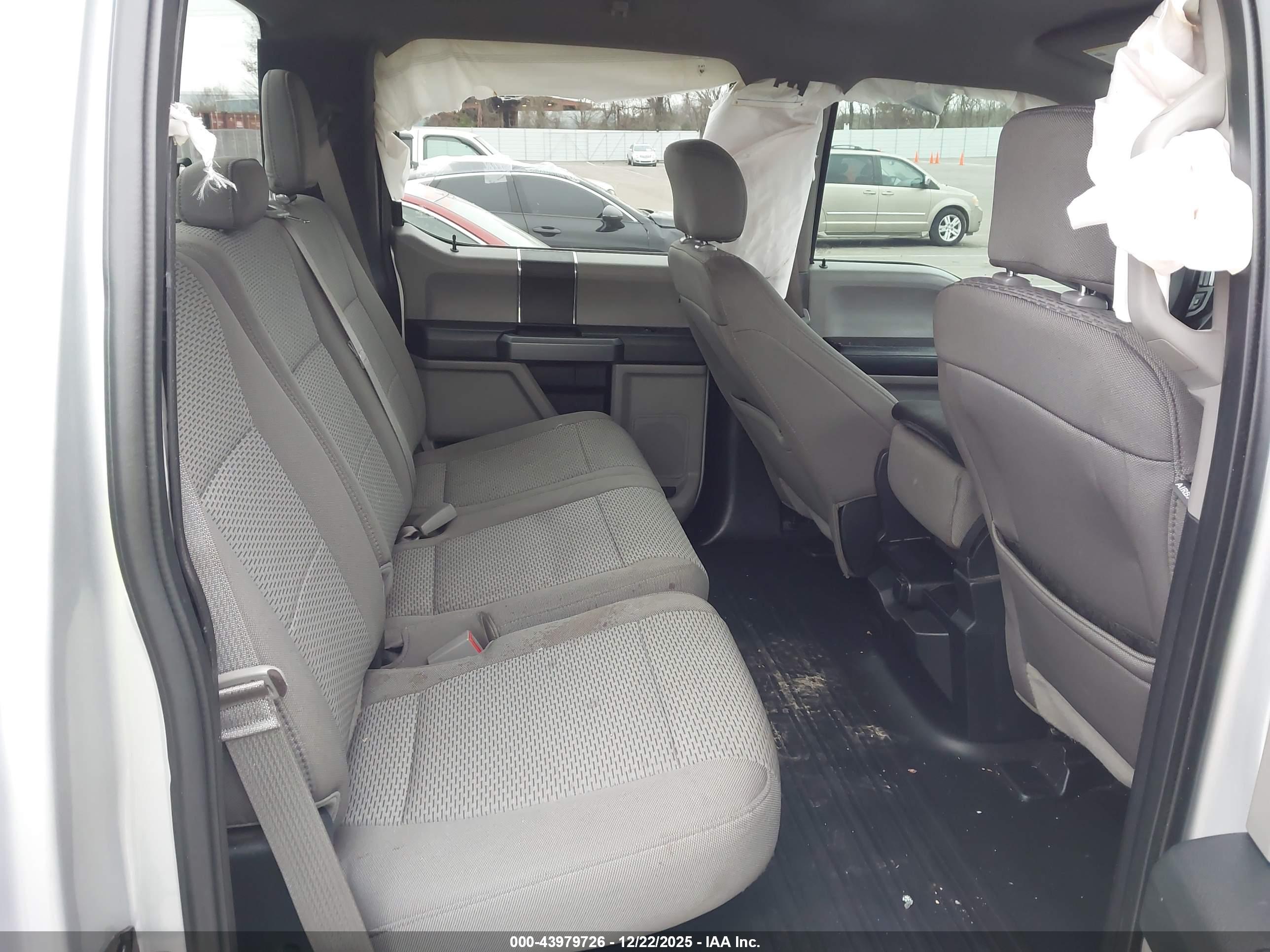 FORD F-150 image 8