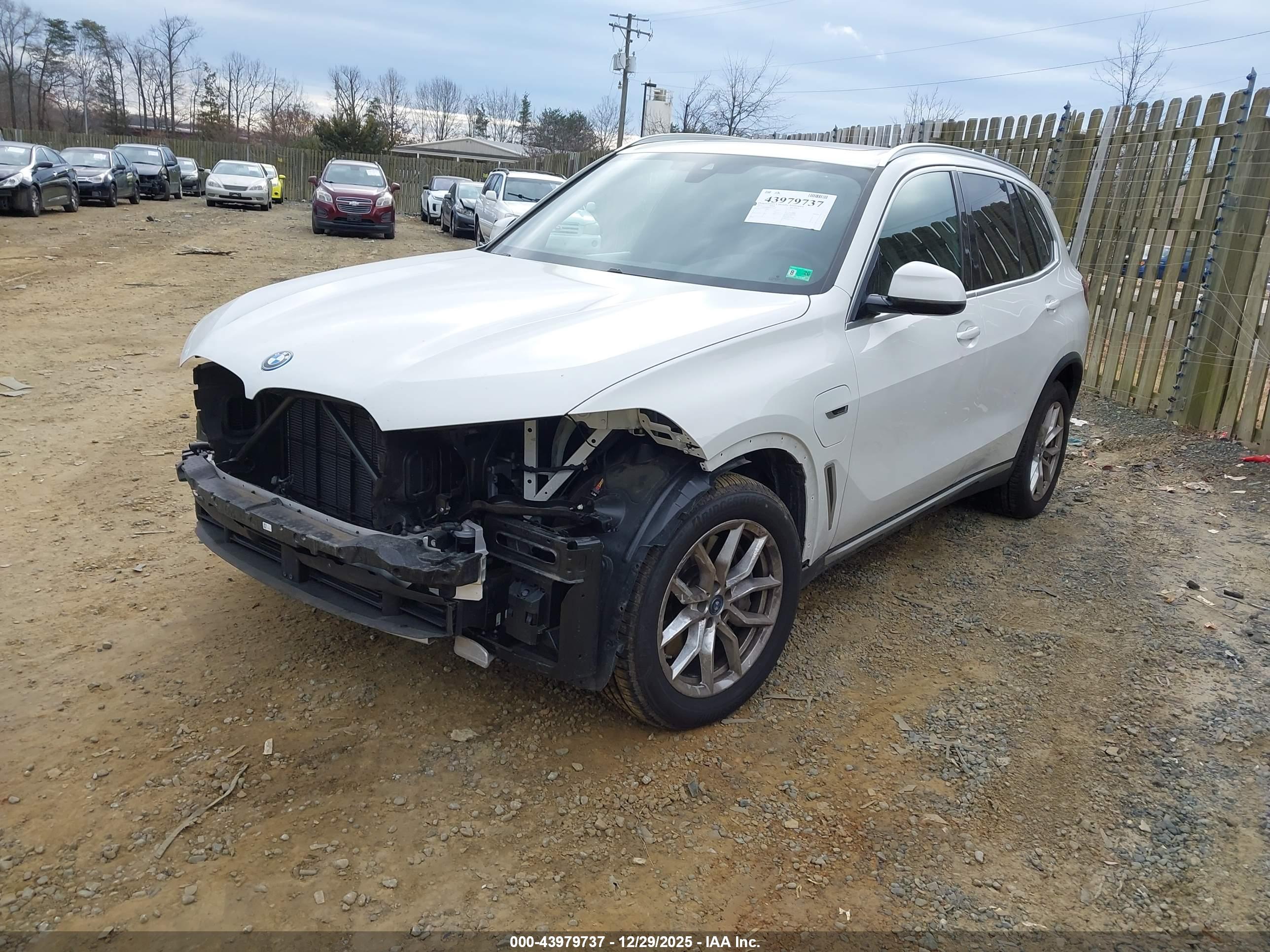 BMW X5 image 2