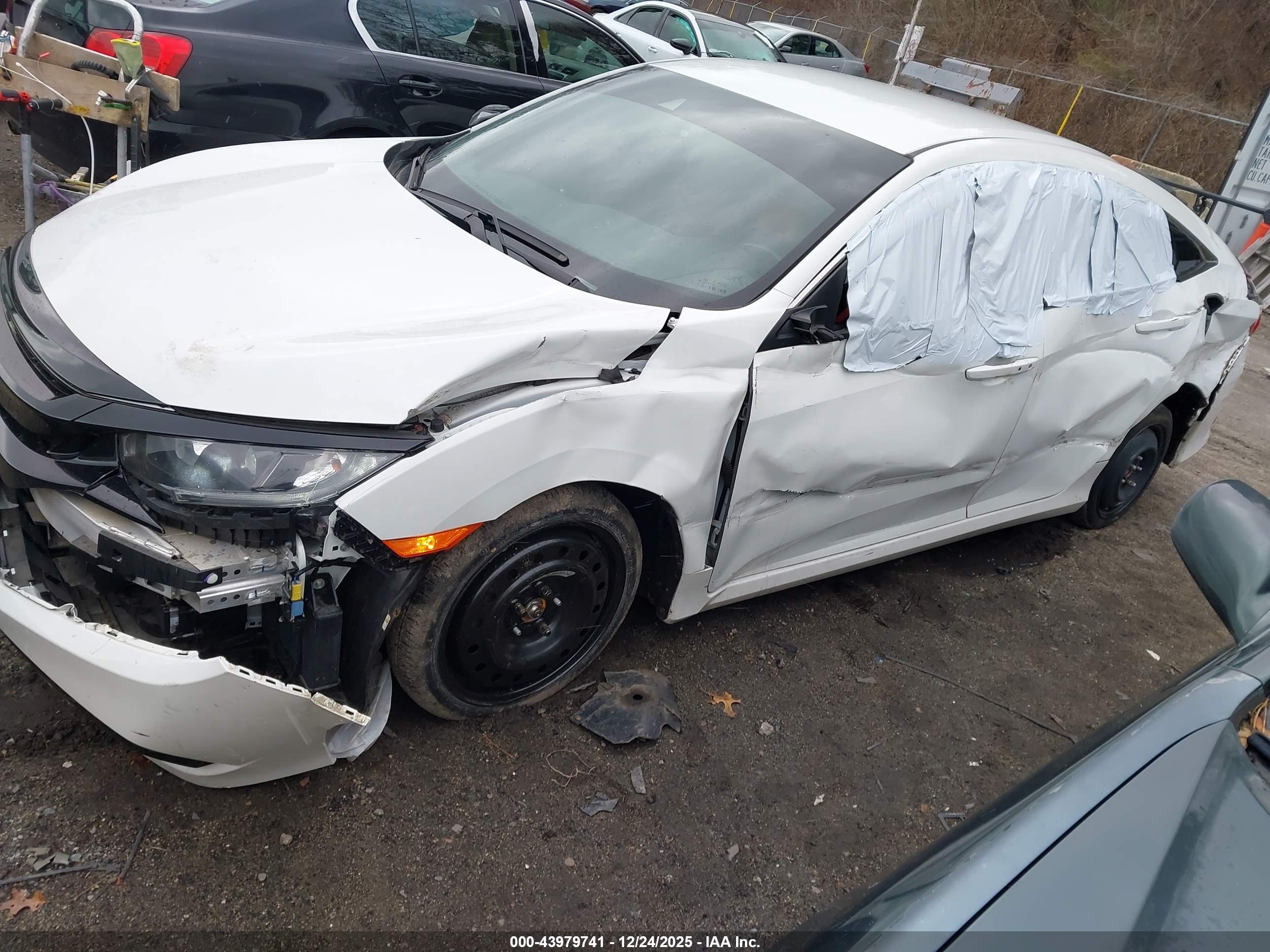 HONDA CIVIC image 2