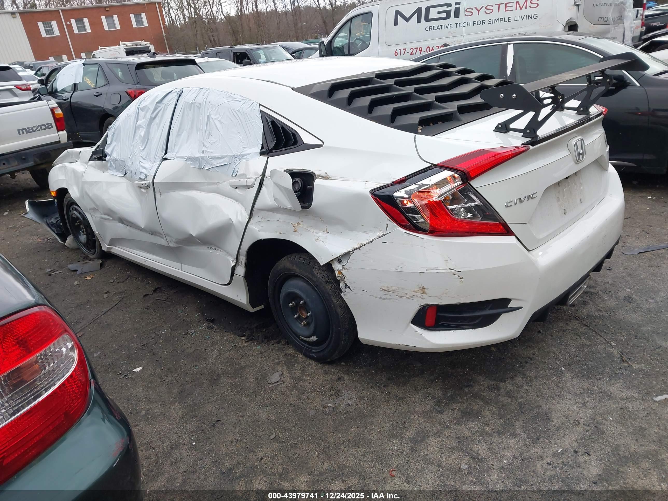 HONDA CIVIC image 3