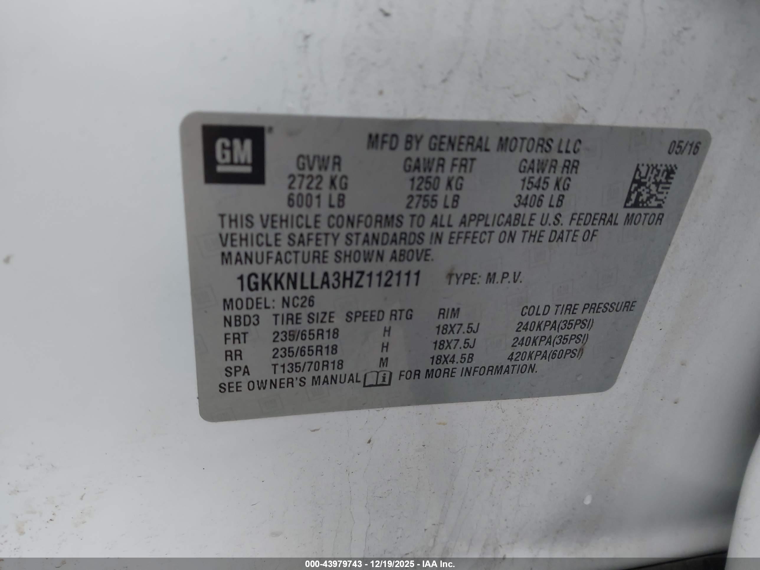 GMC ACADIA image 9