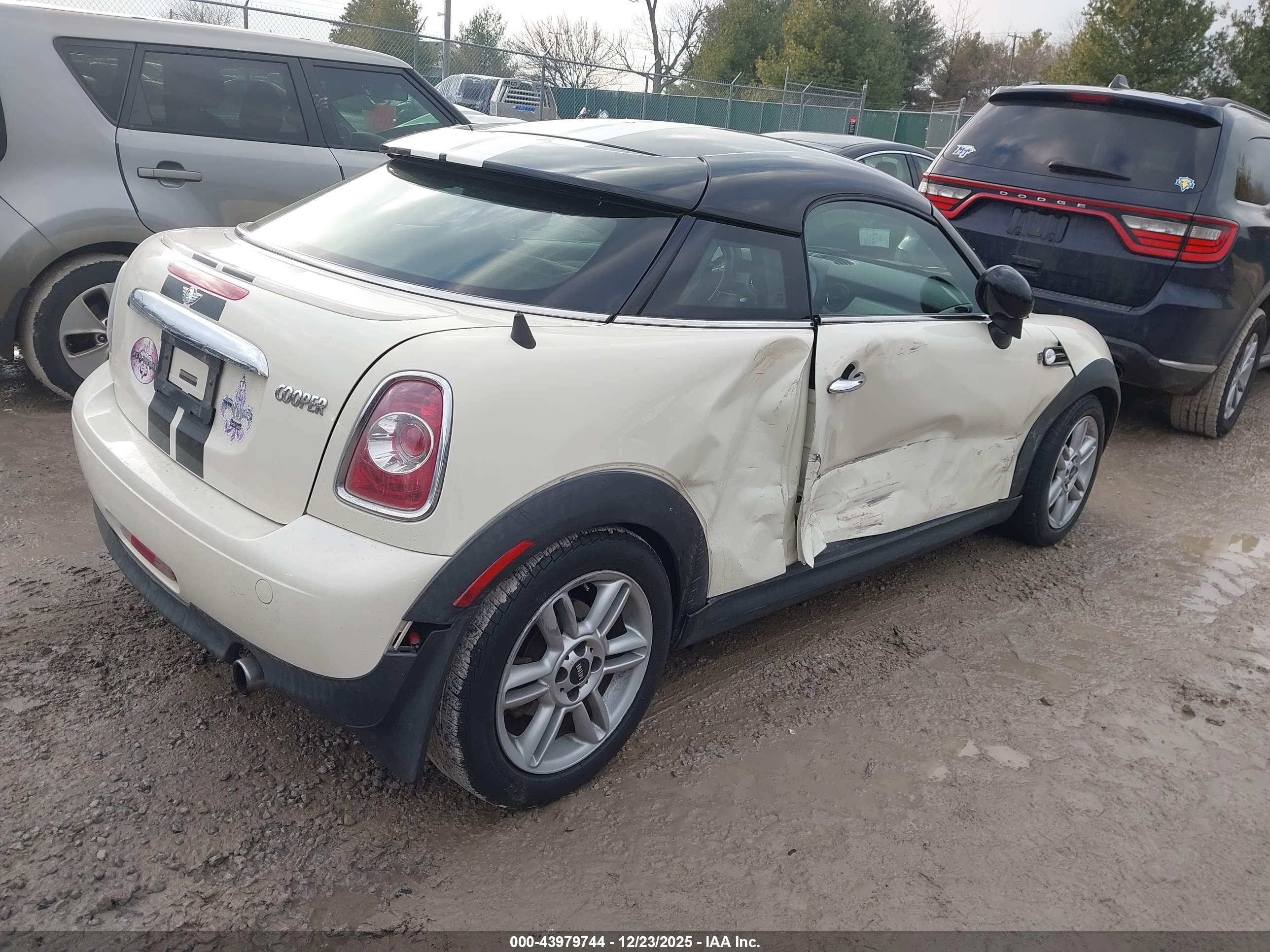 MINI COUPE image 4