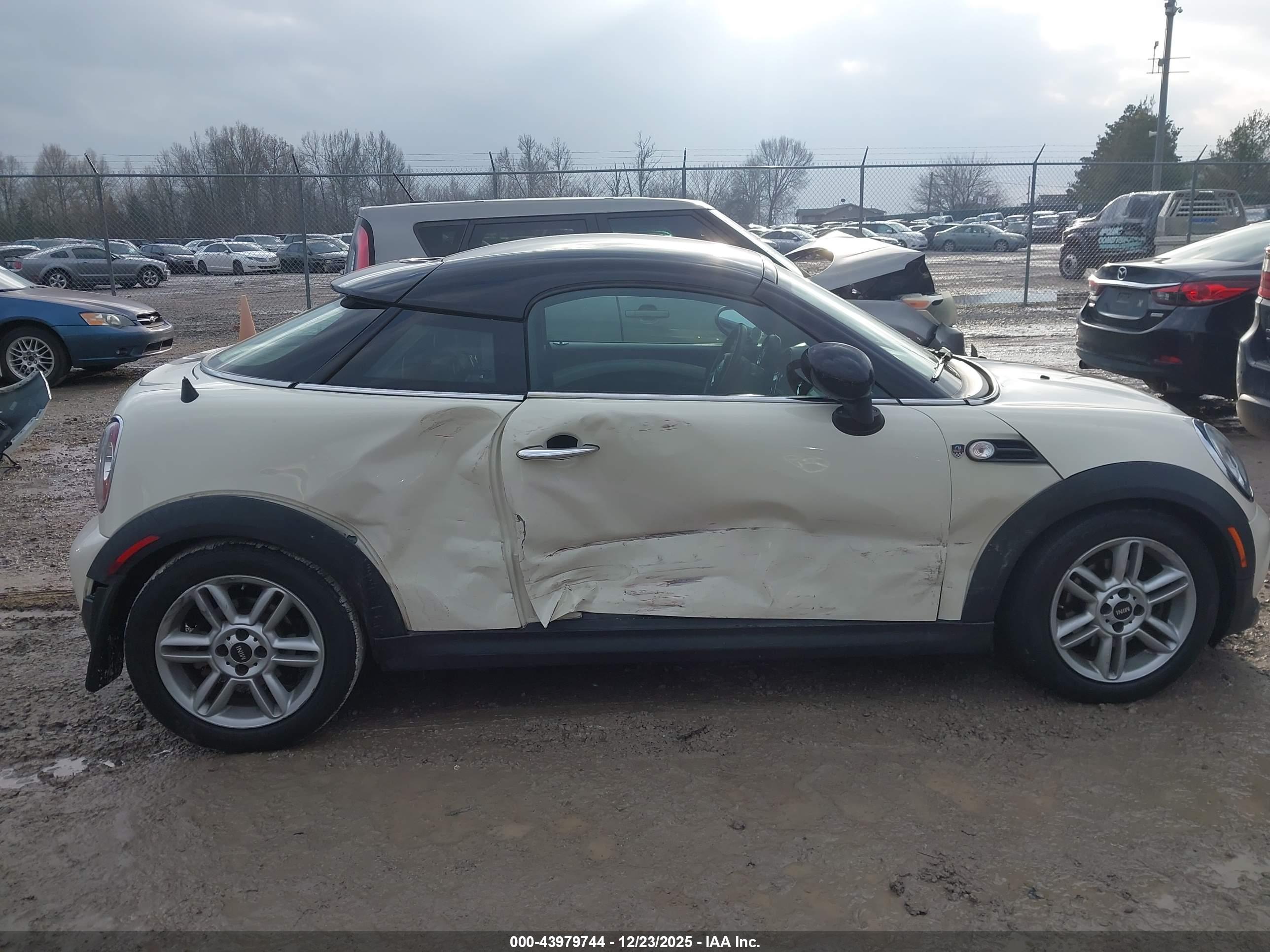 MINI COUPE image 6