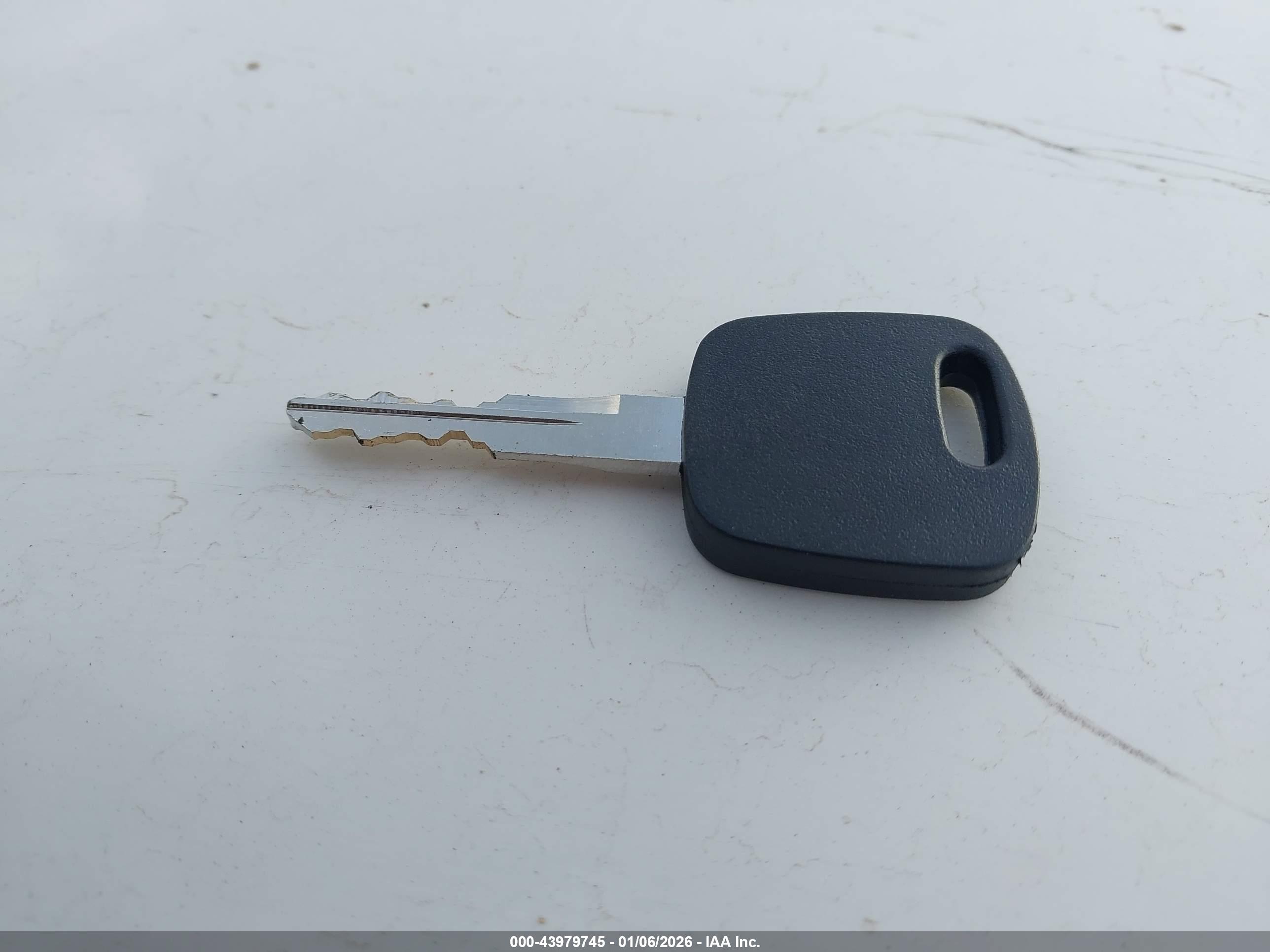 LINCOLN TOWN image 11