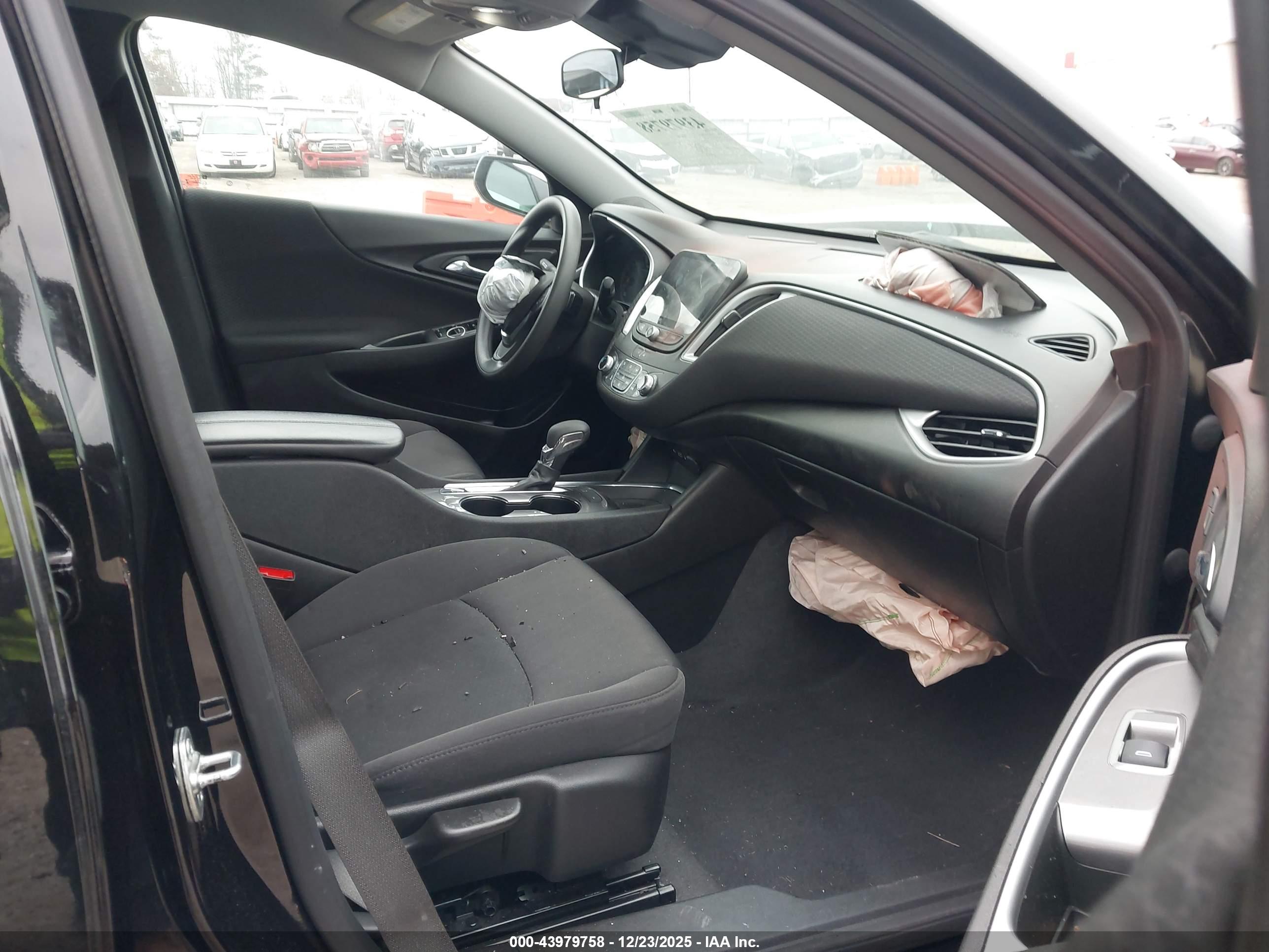 CHEVROLET MALIBU image 5
