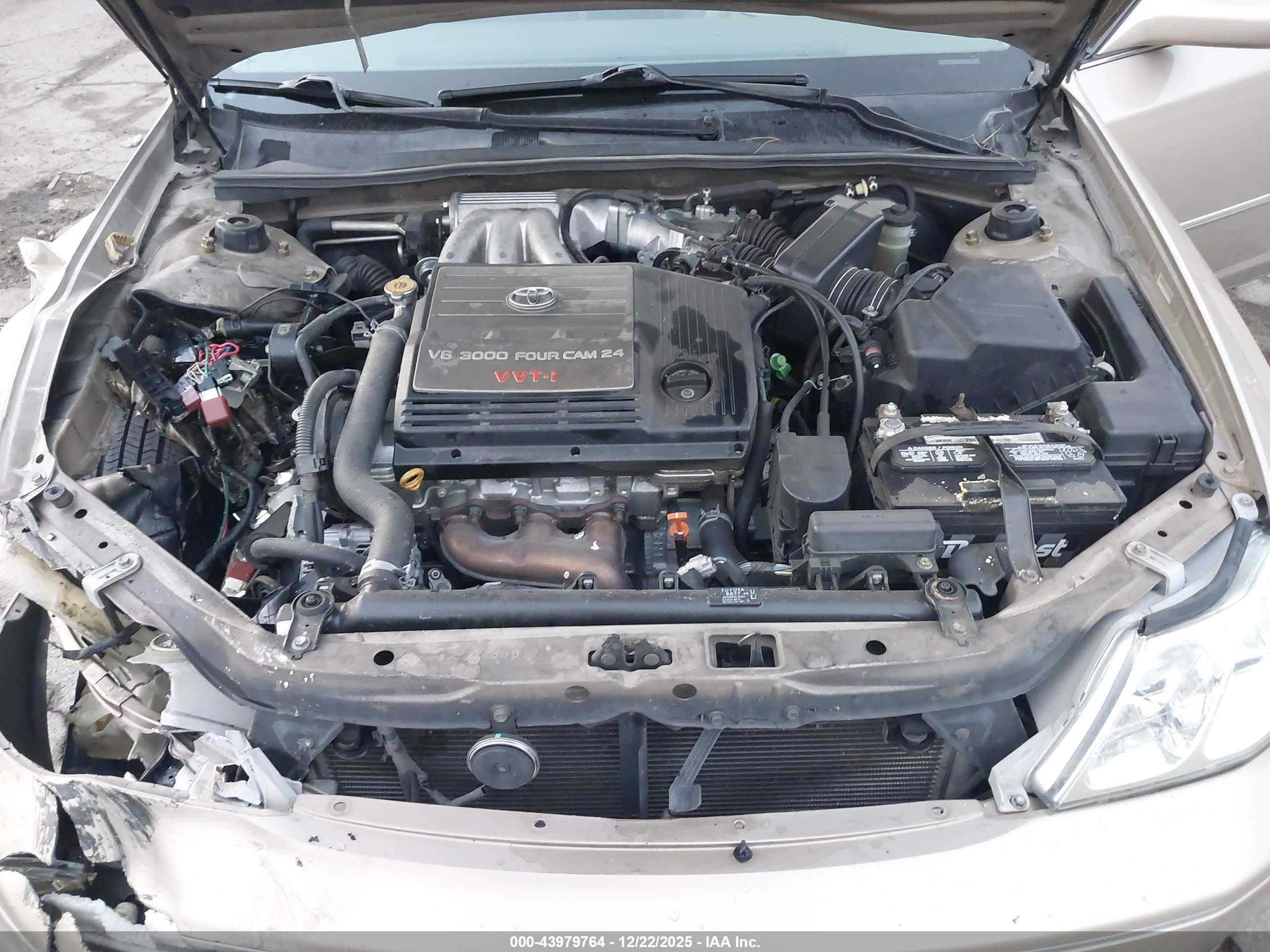 TOYOTA AVALON image 10