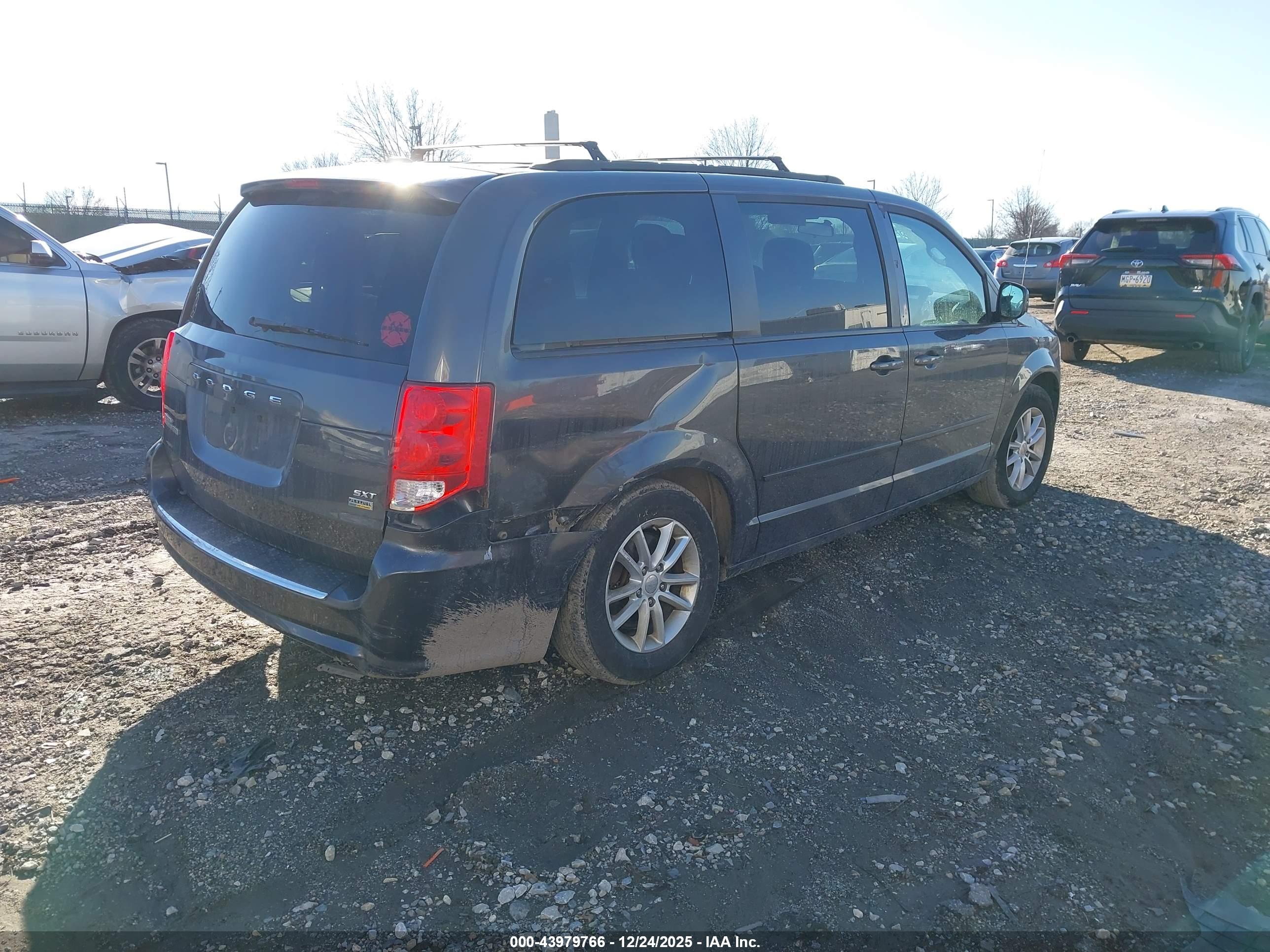 DODGE GRAND image 4