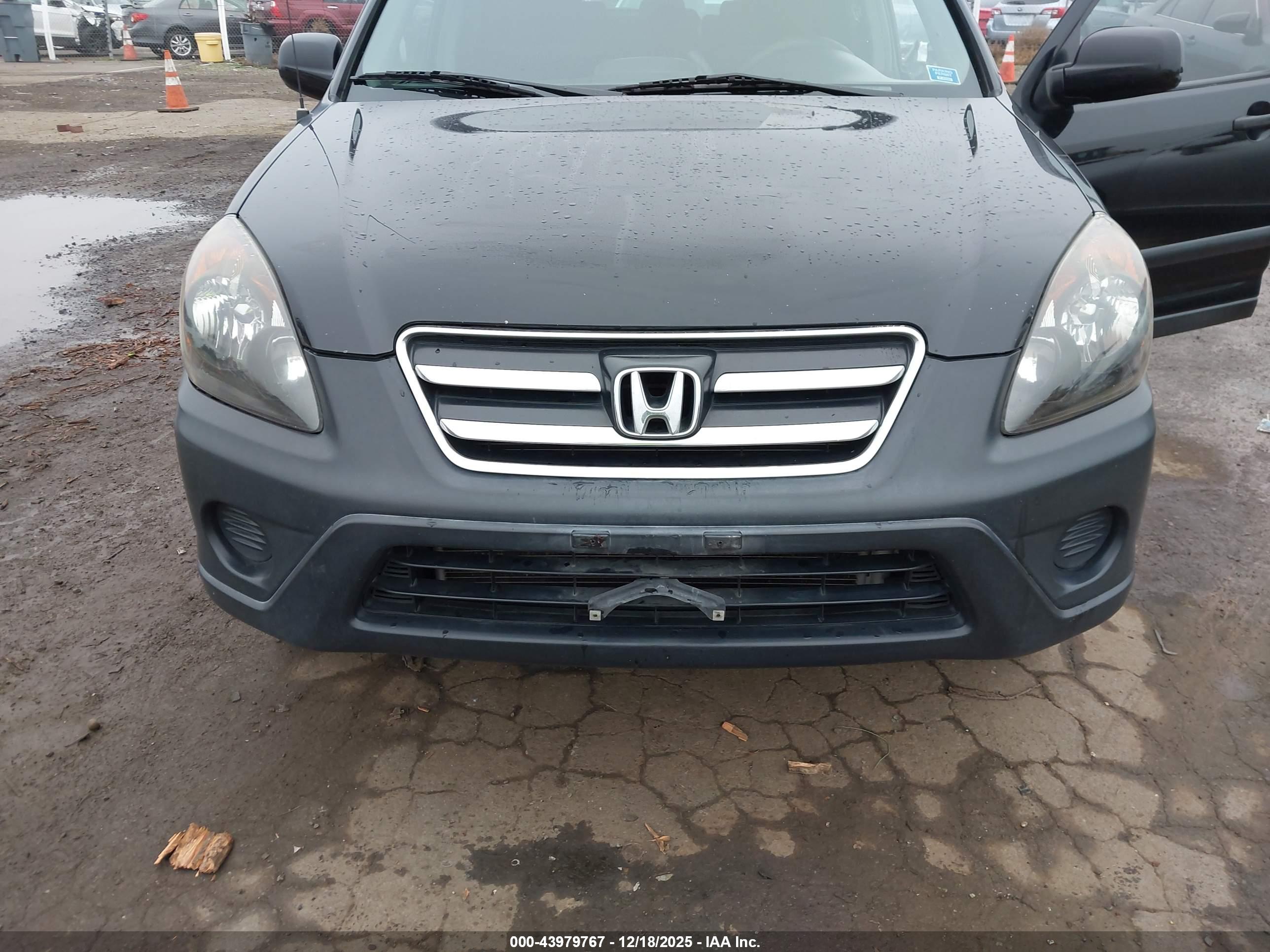 HONDA CR-V image 6