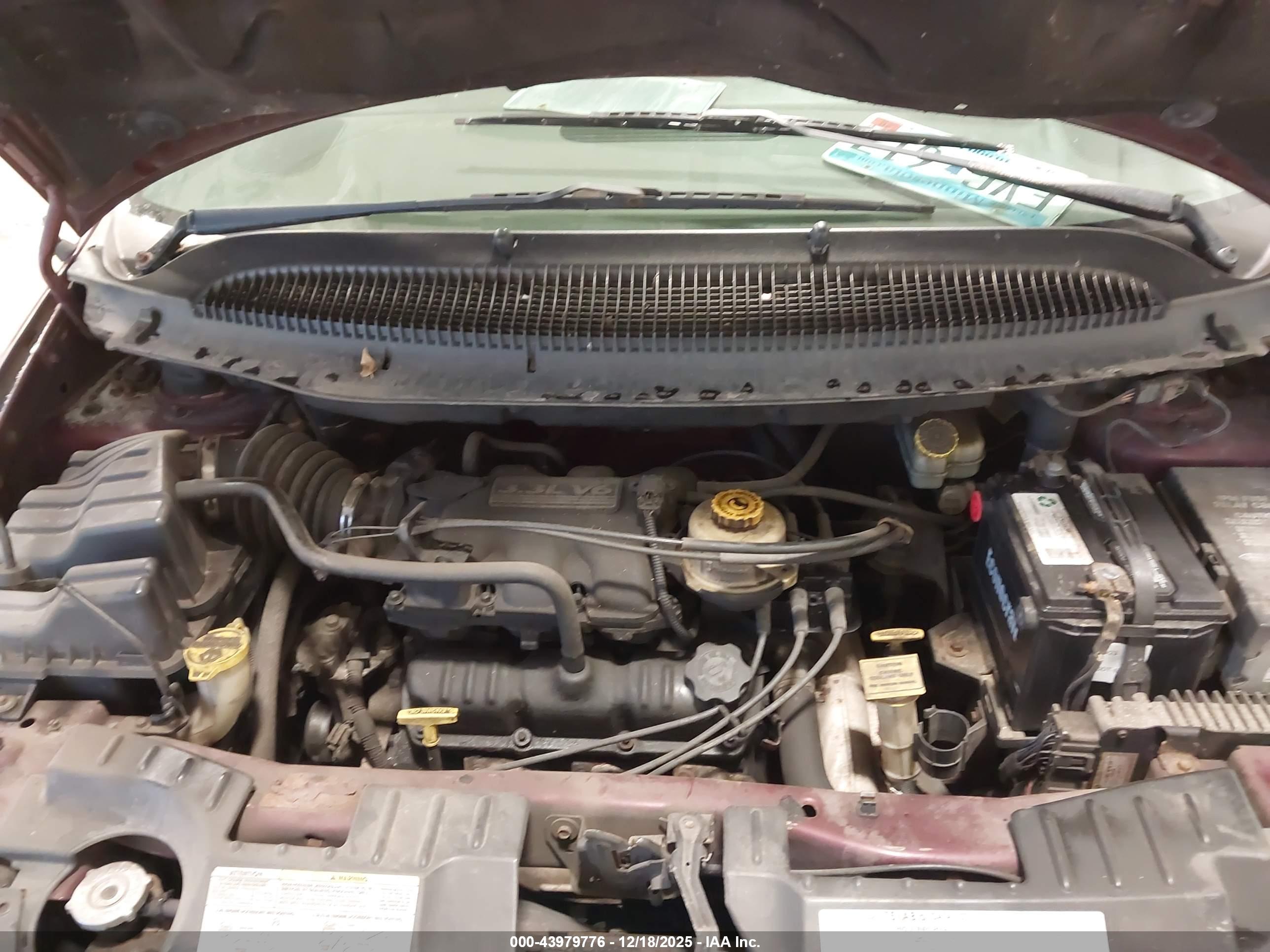 DODGE CARAVAN image 10