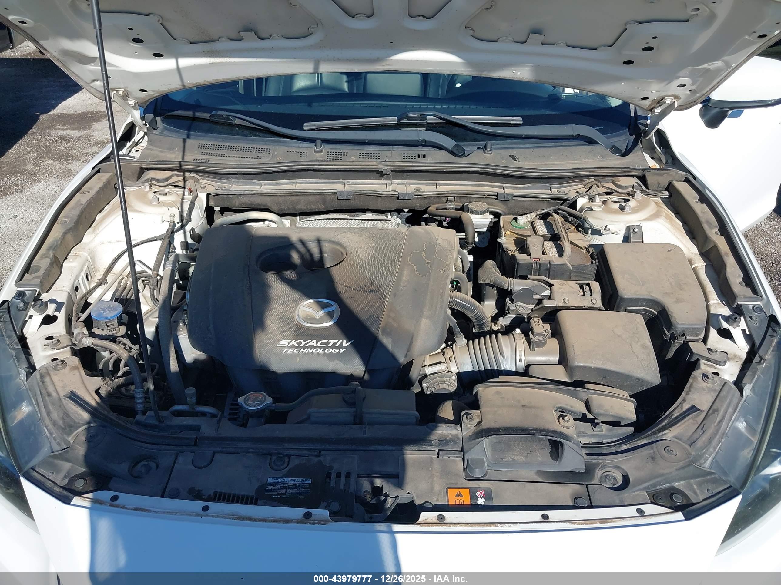 MAZDA MAZDA3 image 10