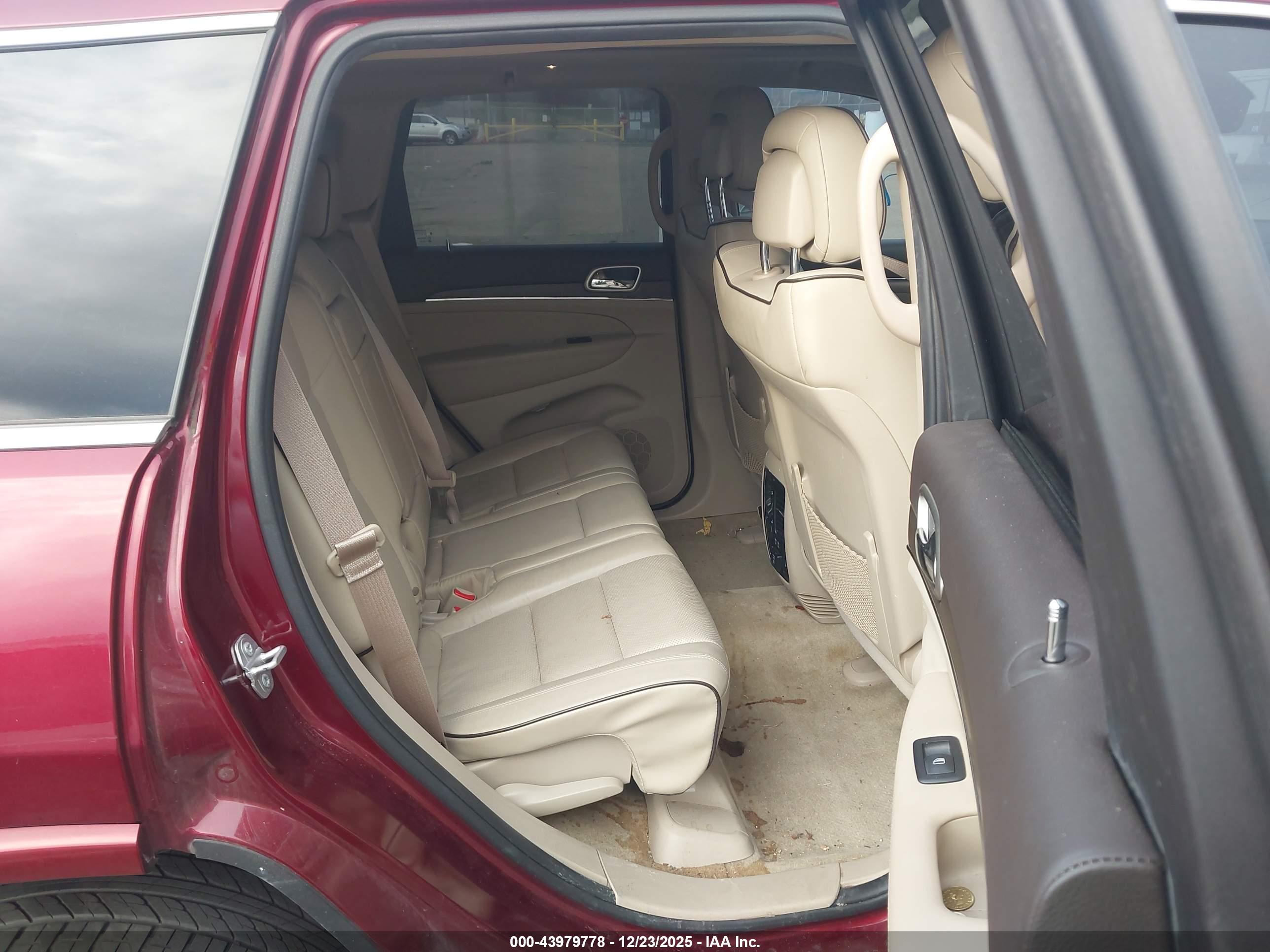 JEEP GRAND image 8
