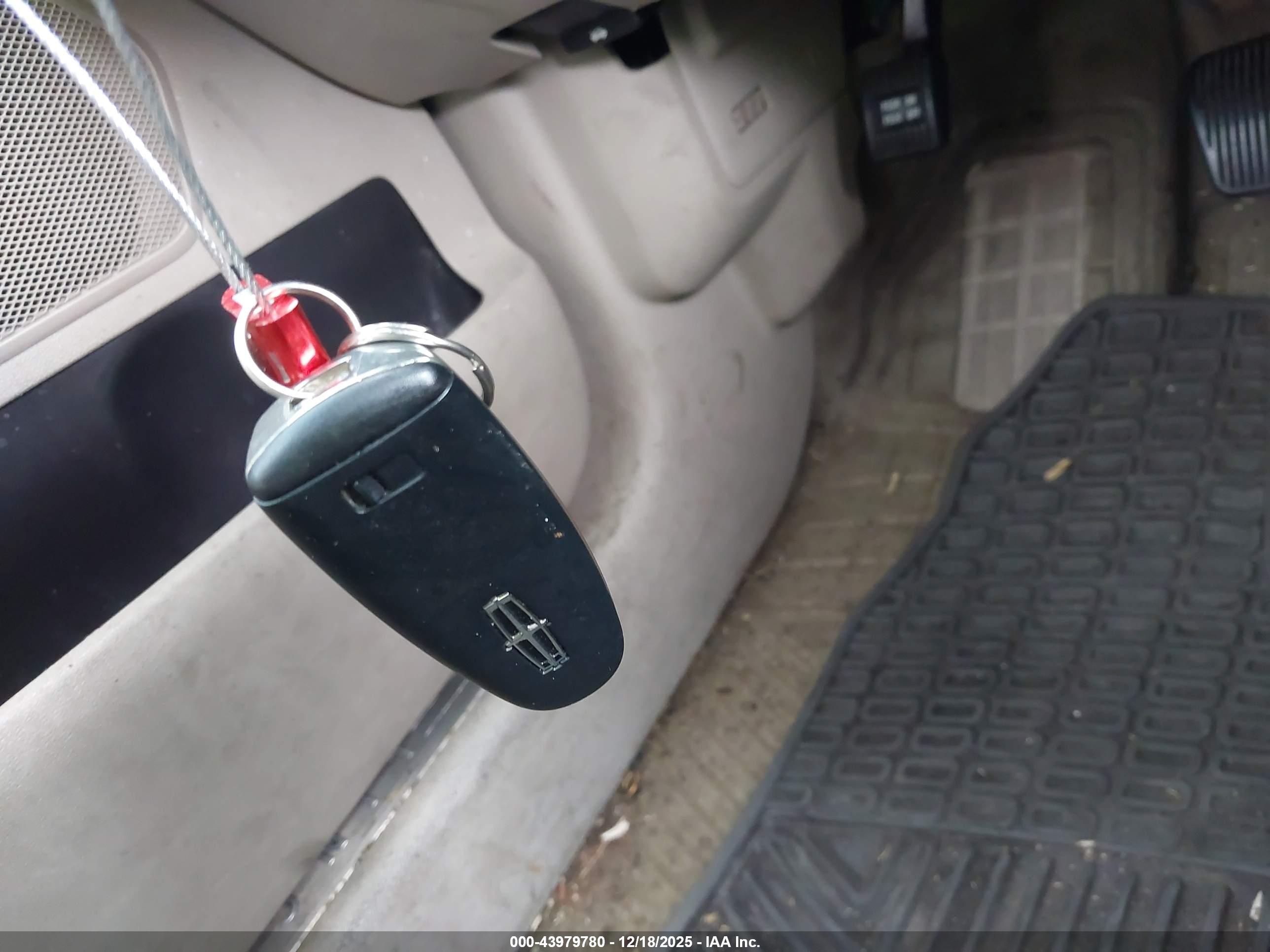 LINCOLN MKX image 11