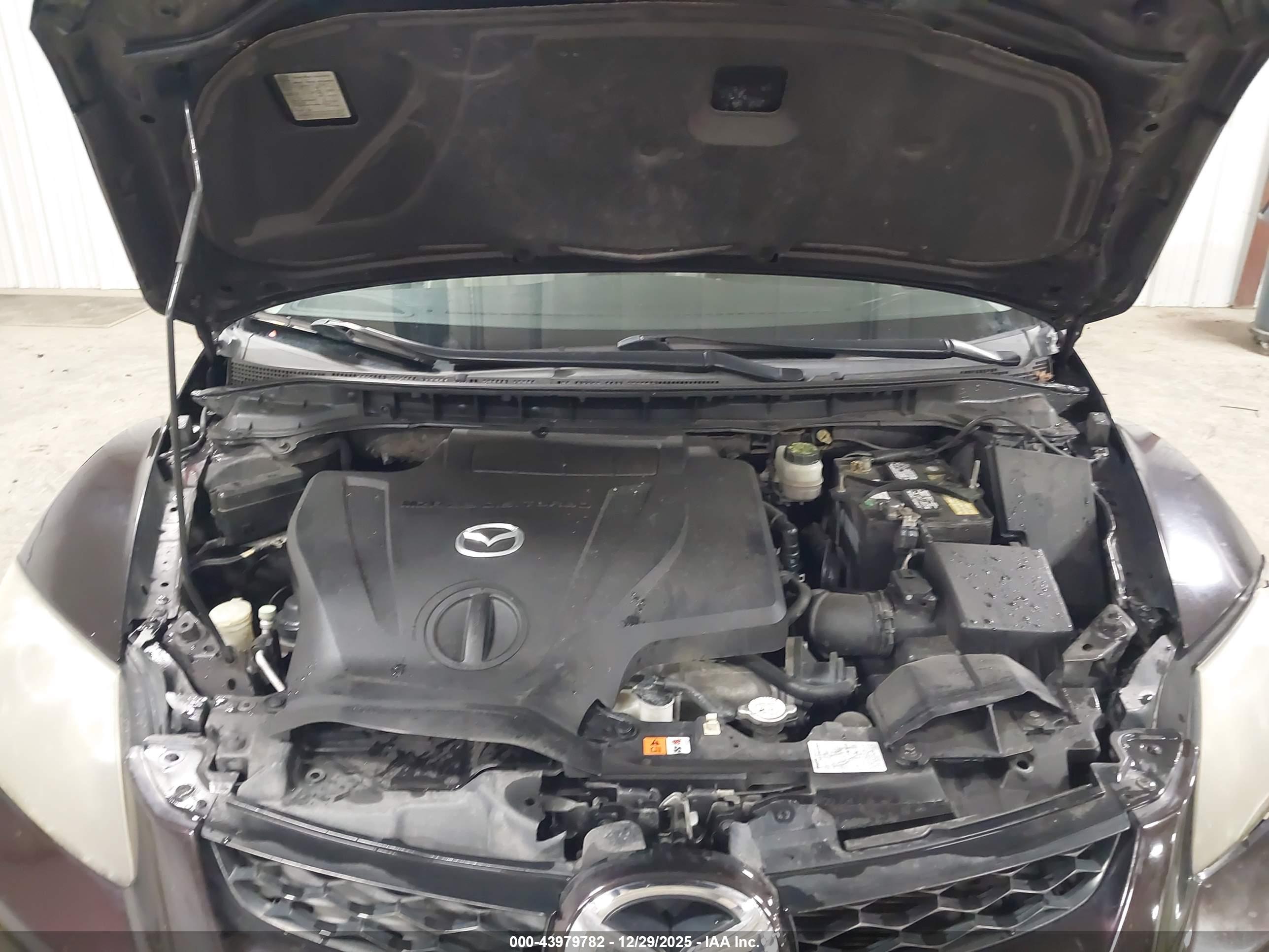 MAZDA CX-7 image 10