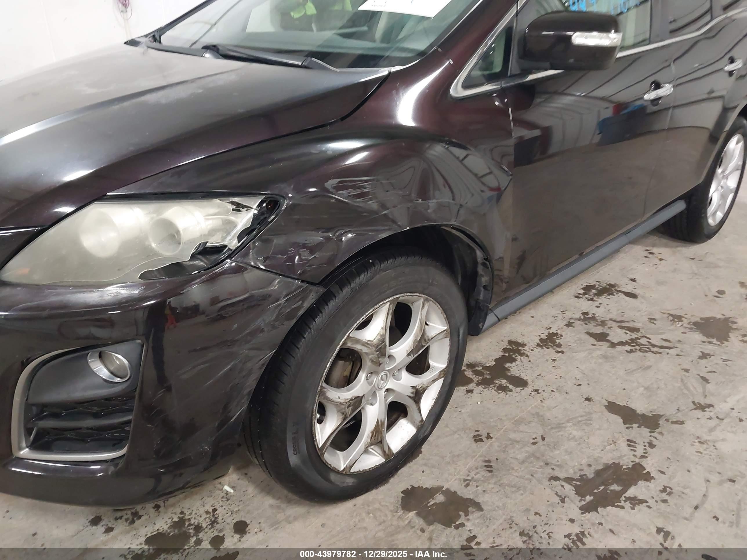 MAZDA CX-7 image 6