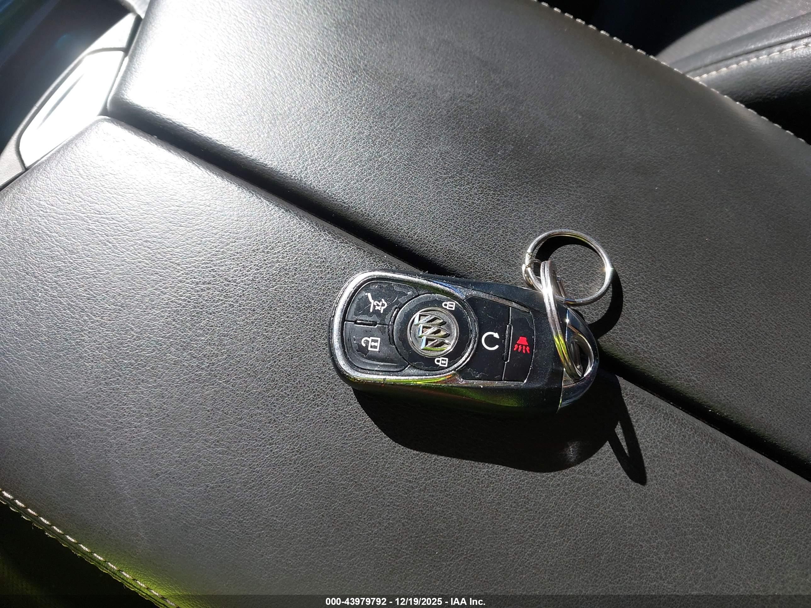 BUICK ENVISION image 11
