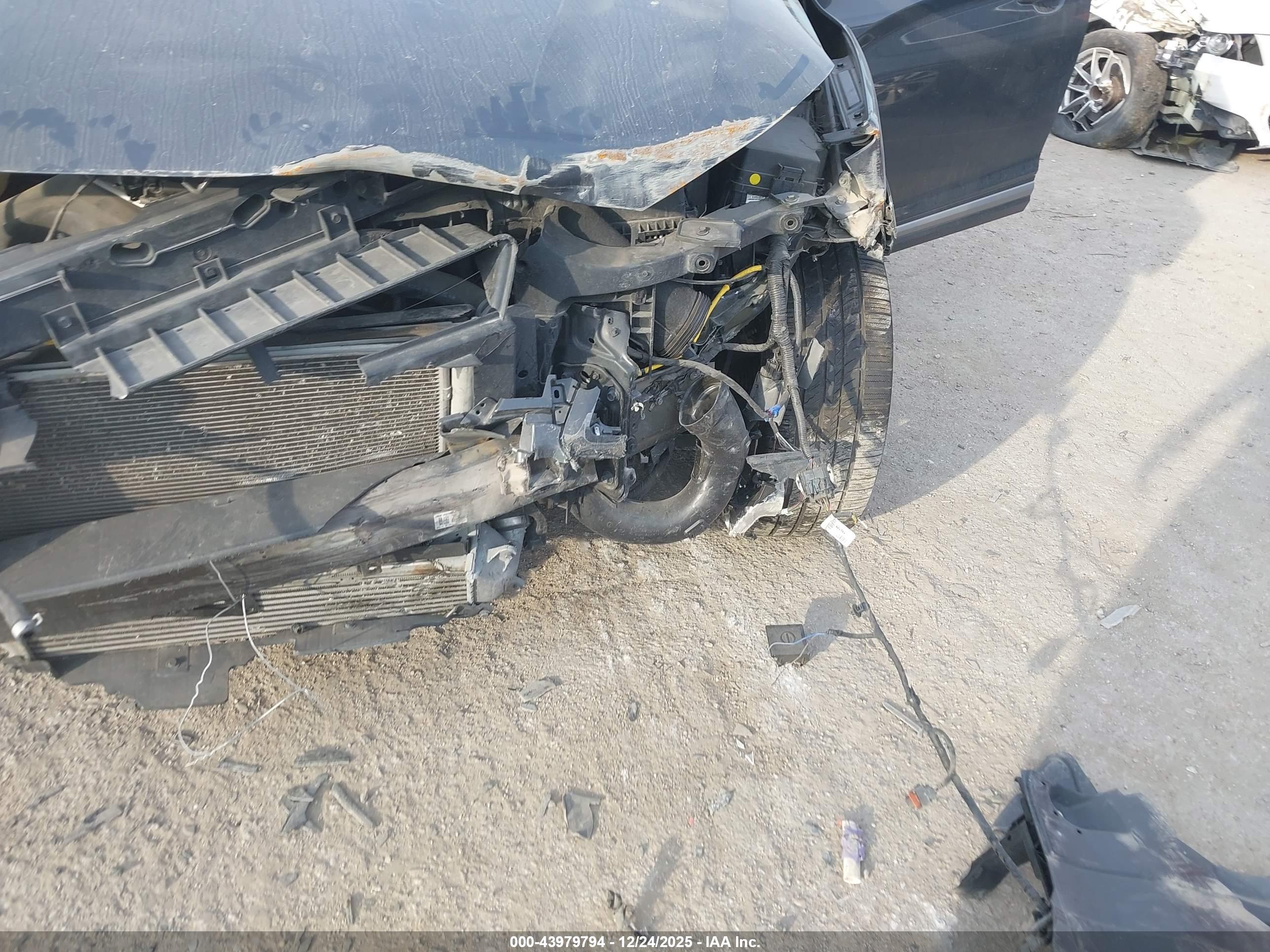 HYUNDAI KONA image 6