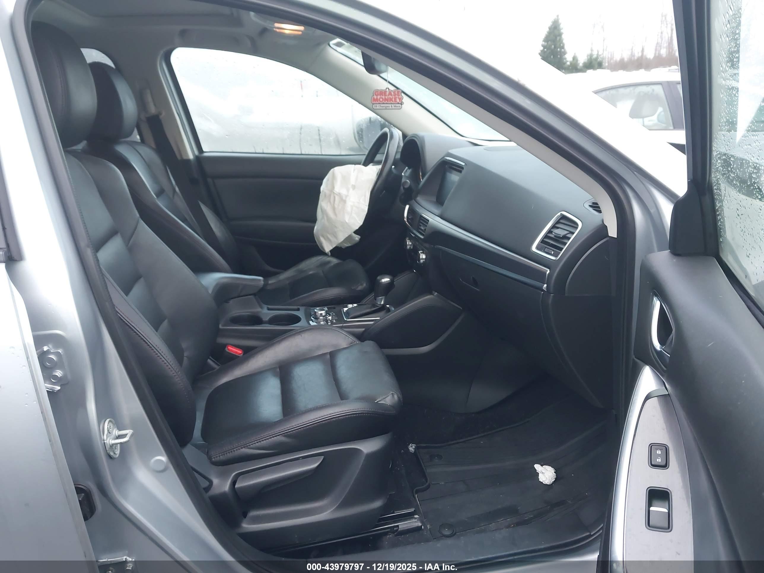 MAZDA CX-5 image 5