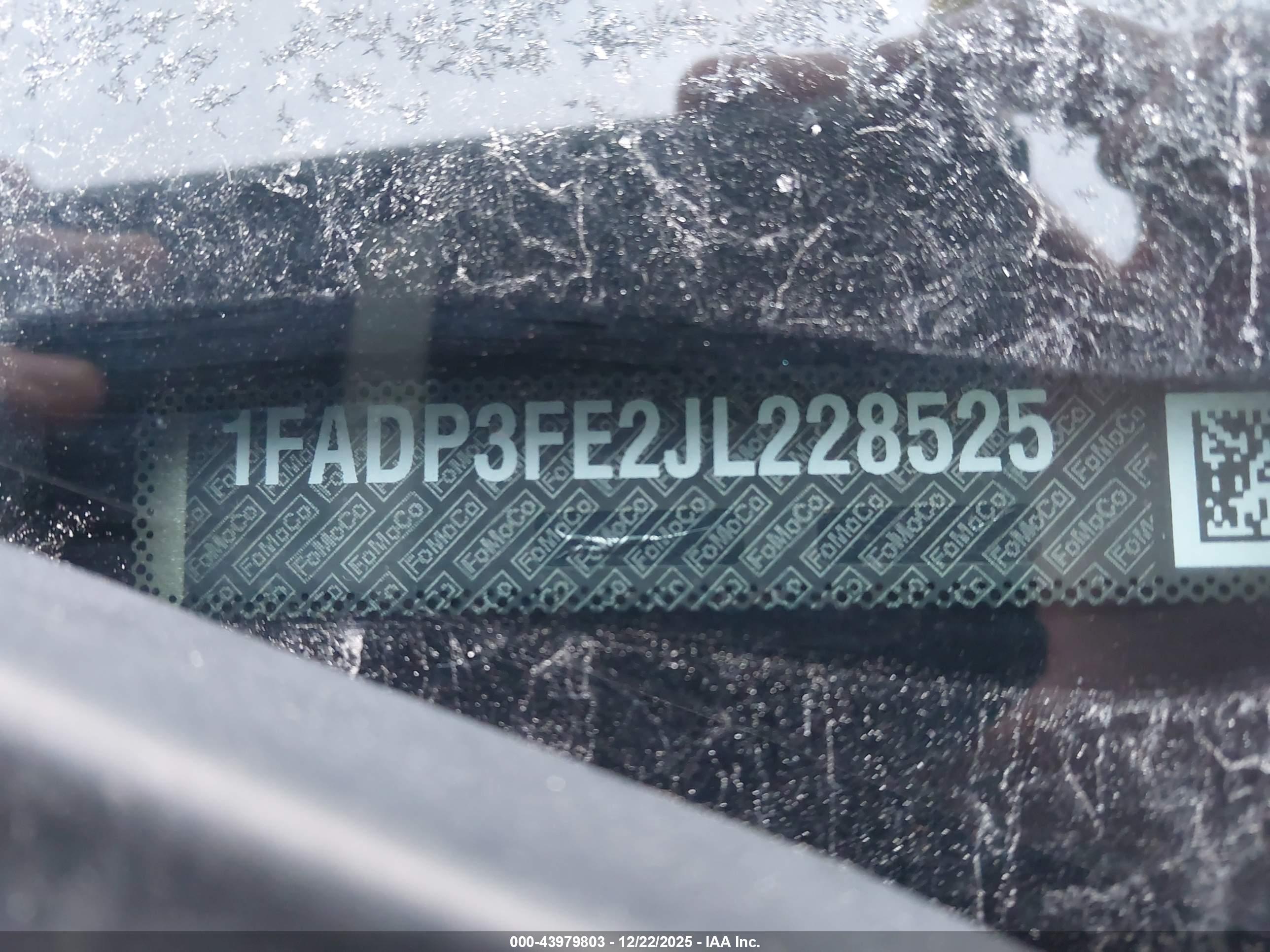 FORD FOCUS image 9