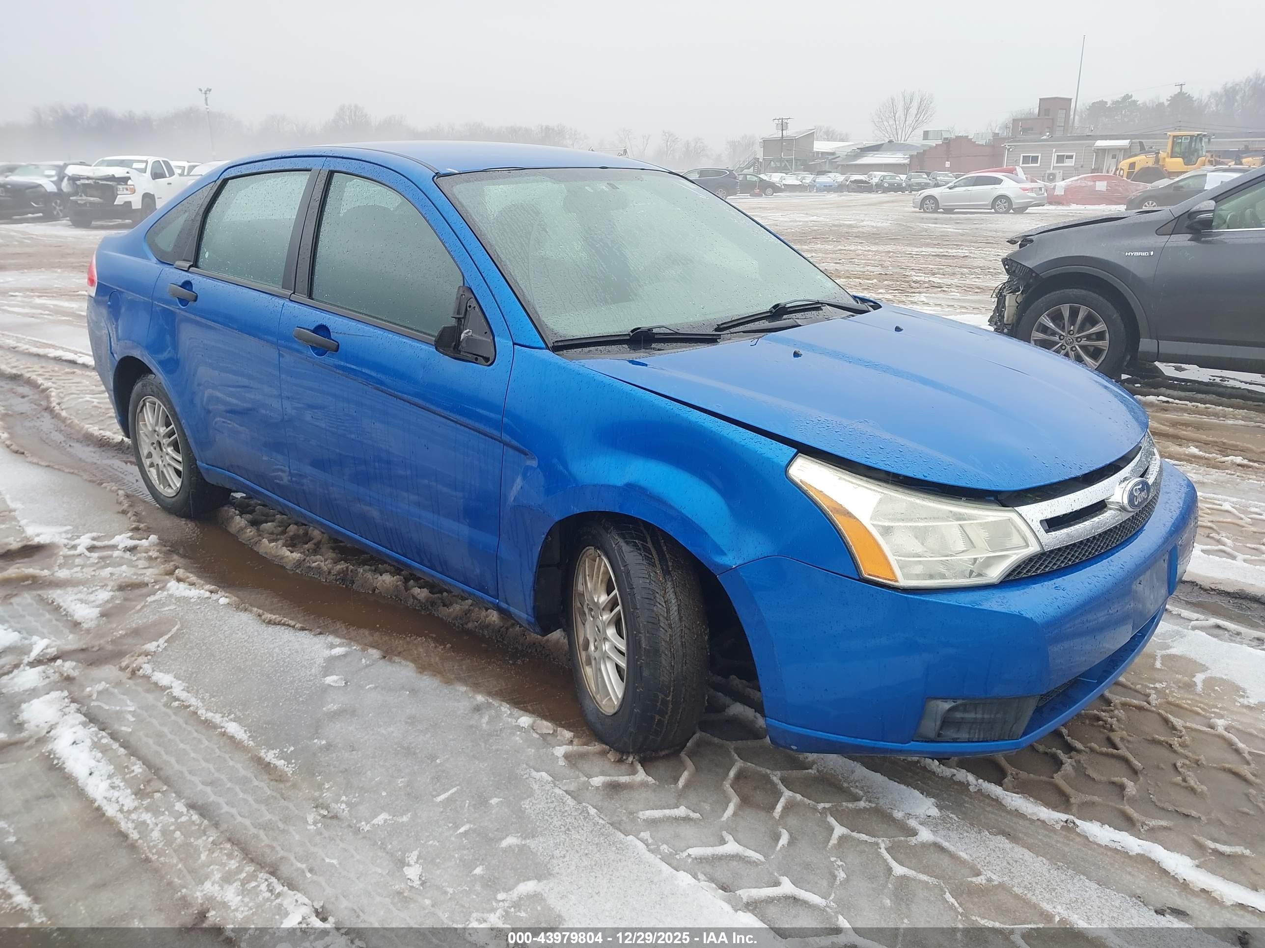 FORD FOCUS image 6