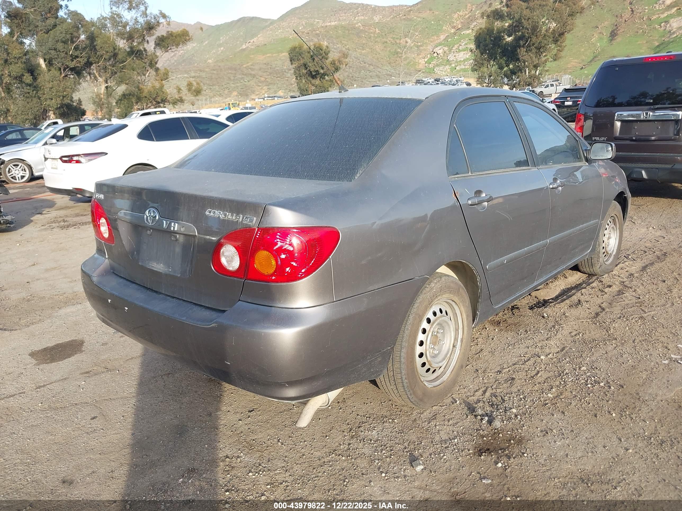 TOYOTA COROLLA image 4