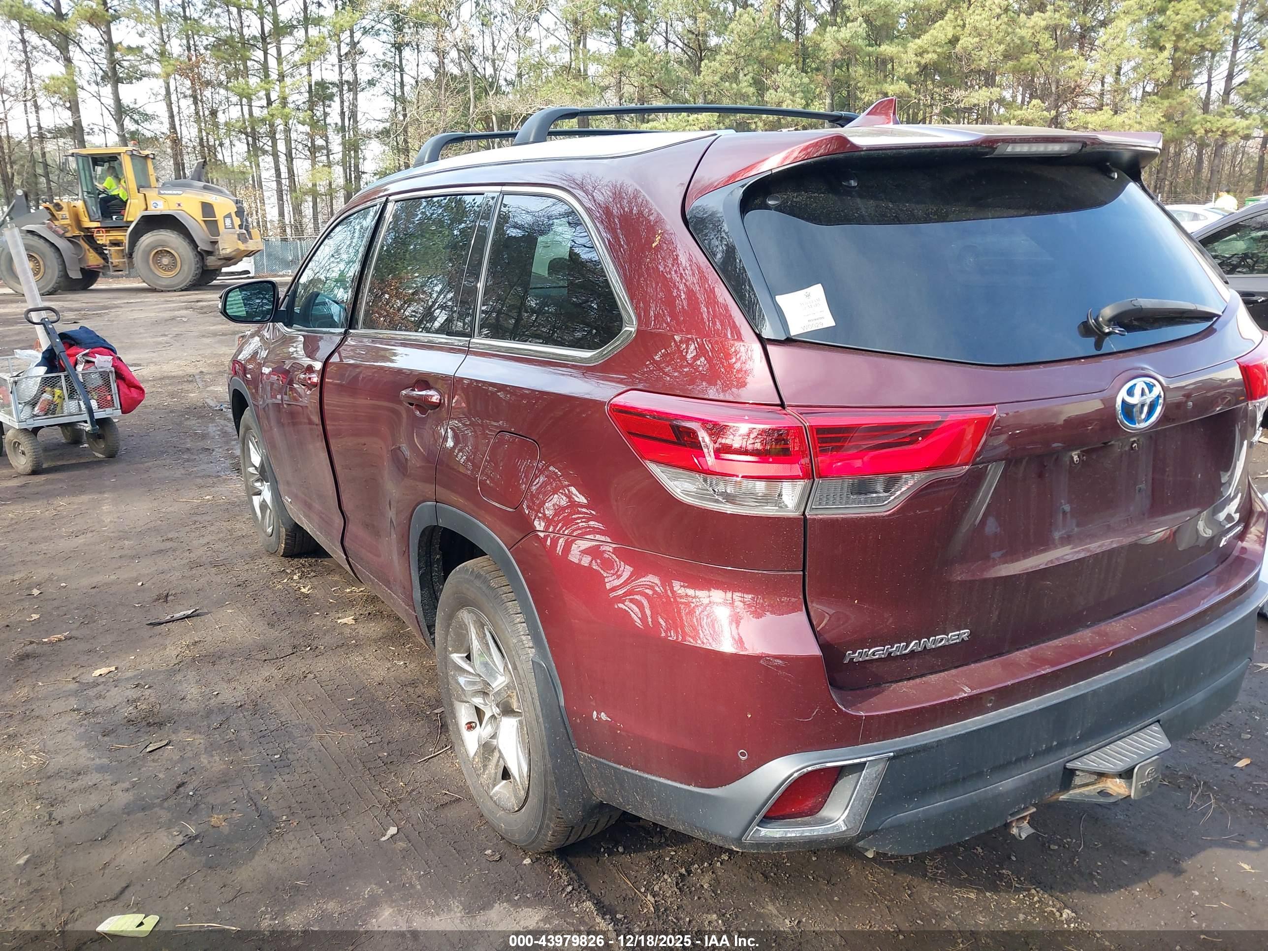 TOYOTA HIGHLANDER image 3
