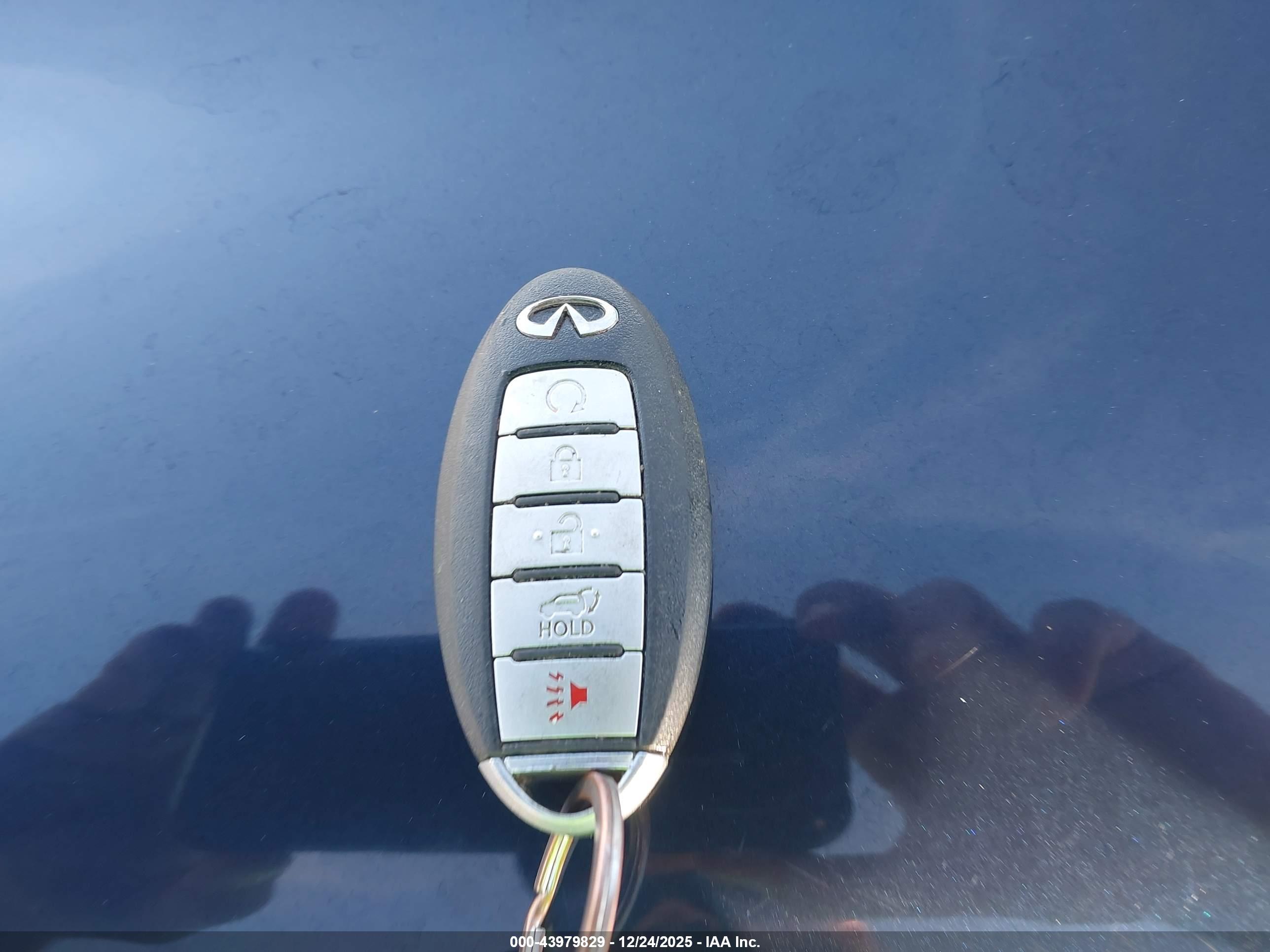 INFINITI QX60 image 11