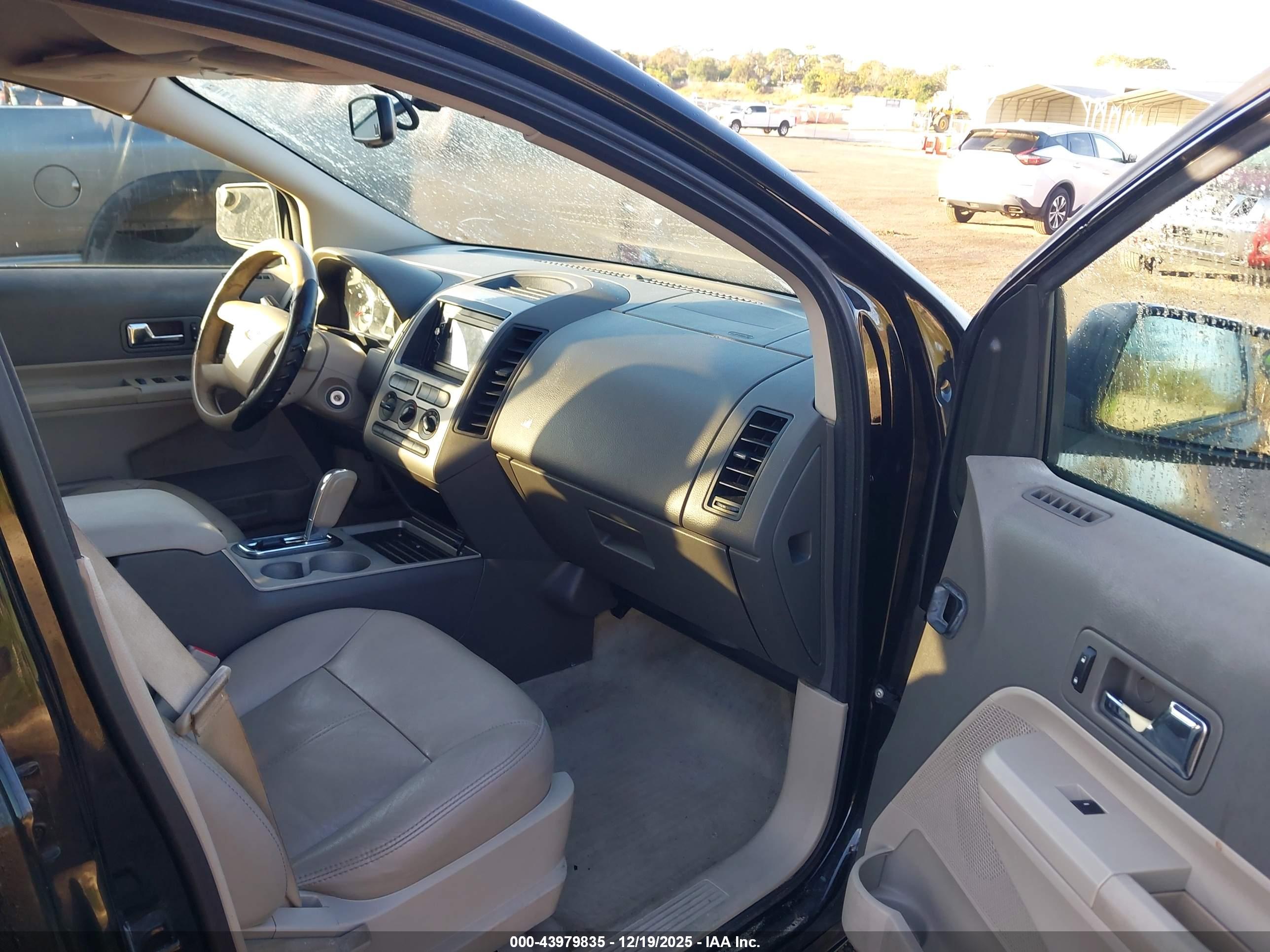 FORD EDGE image 5