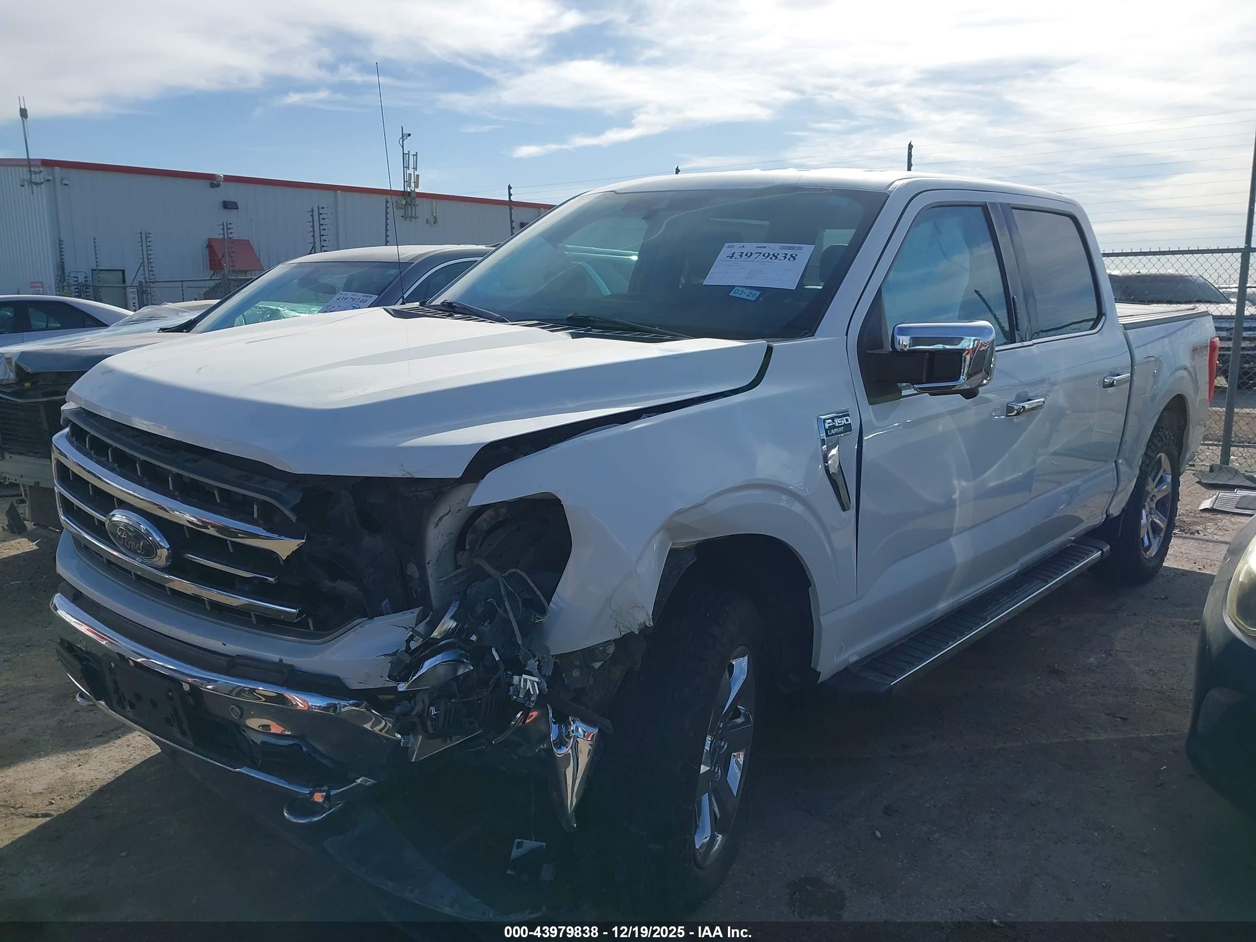 FORD F-150 image 2
