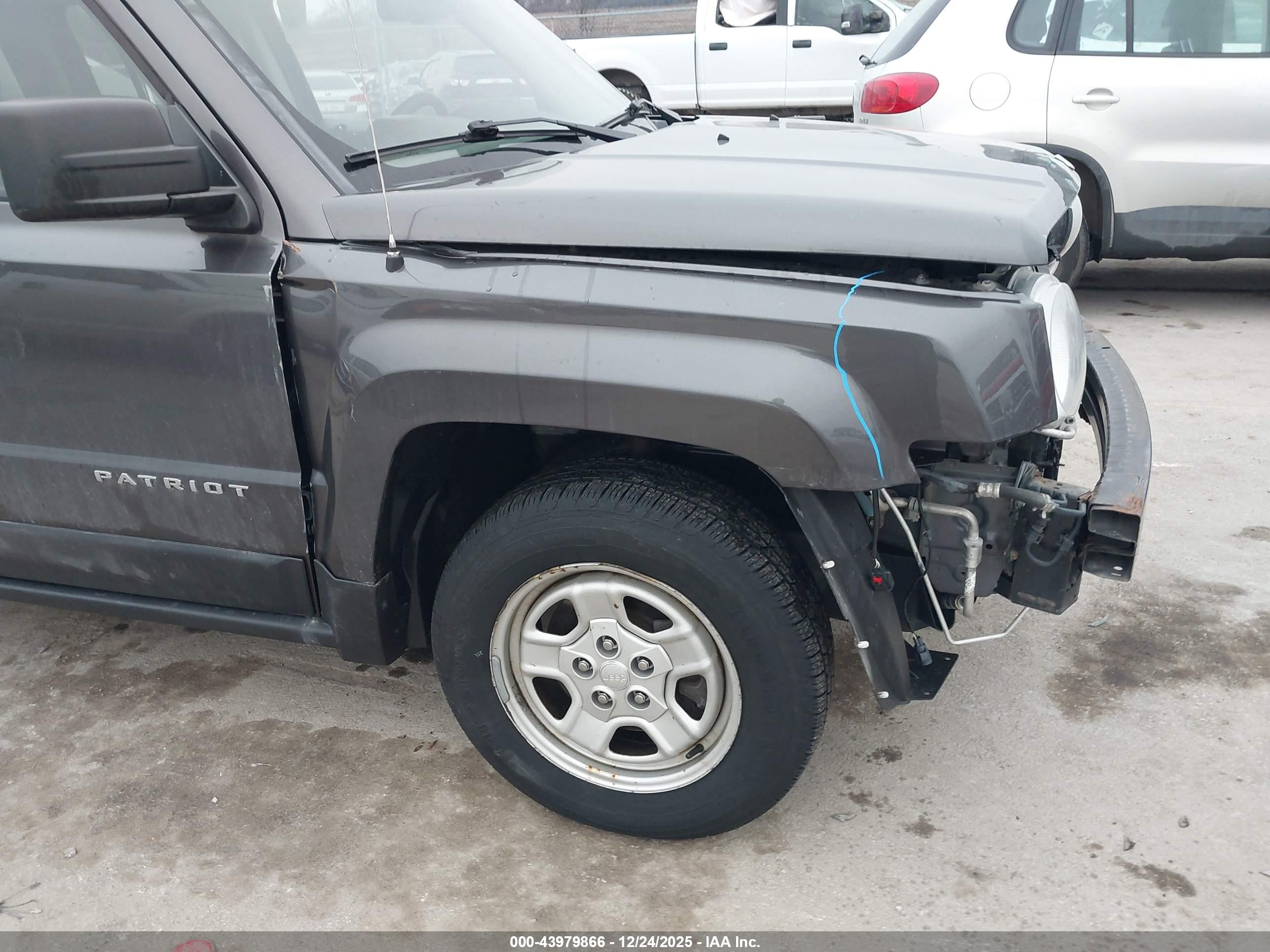 JEEP PATRIOT image 6