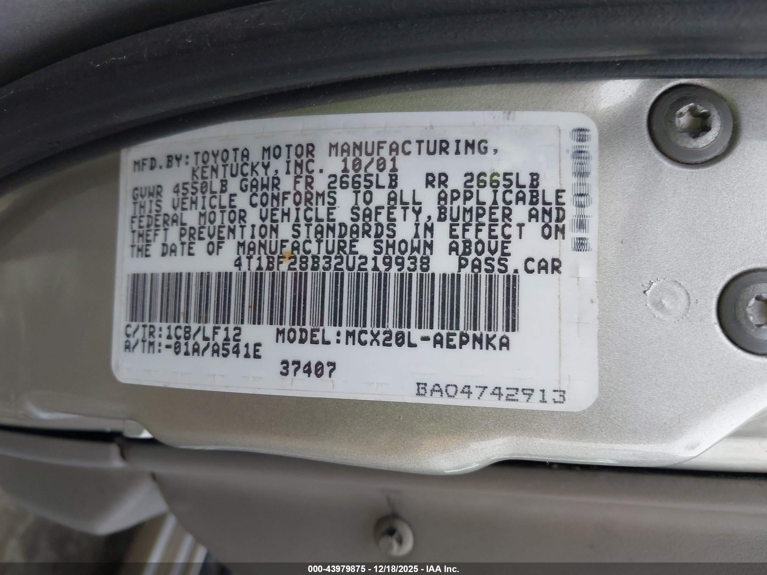 TOYOTA AVALON image 9