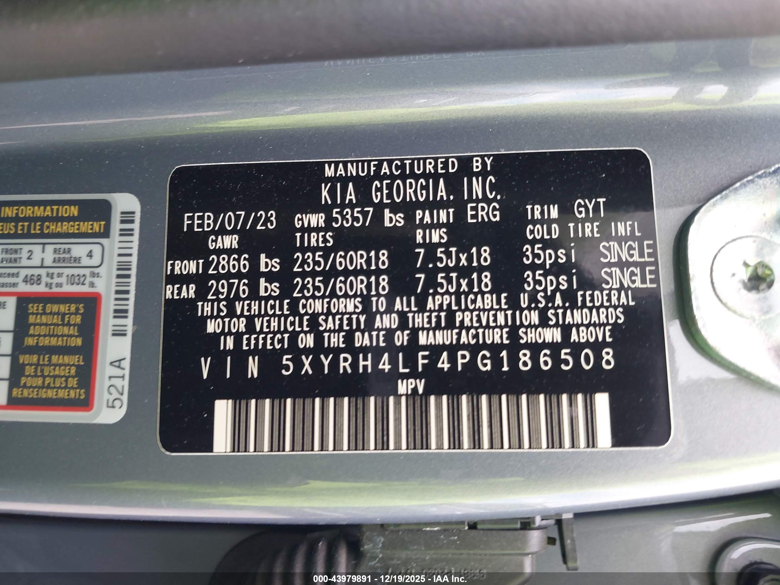 KIA SORENTO image 9