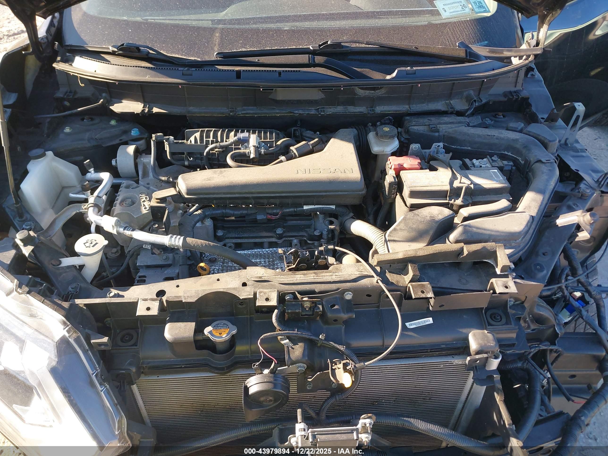 NISSAN ROGUE image 10