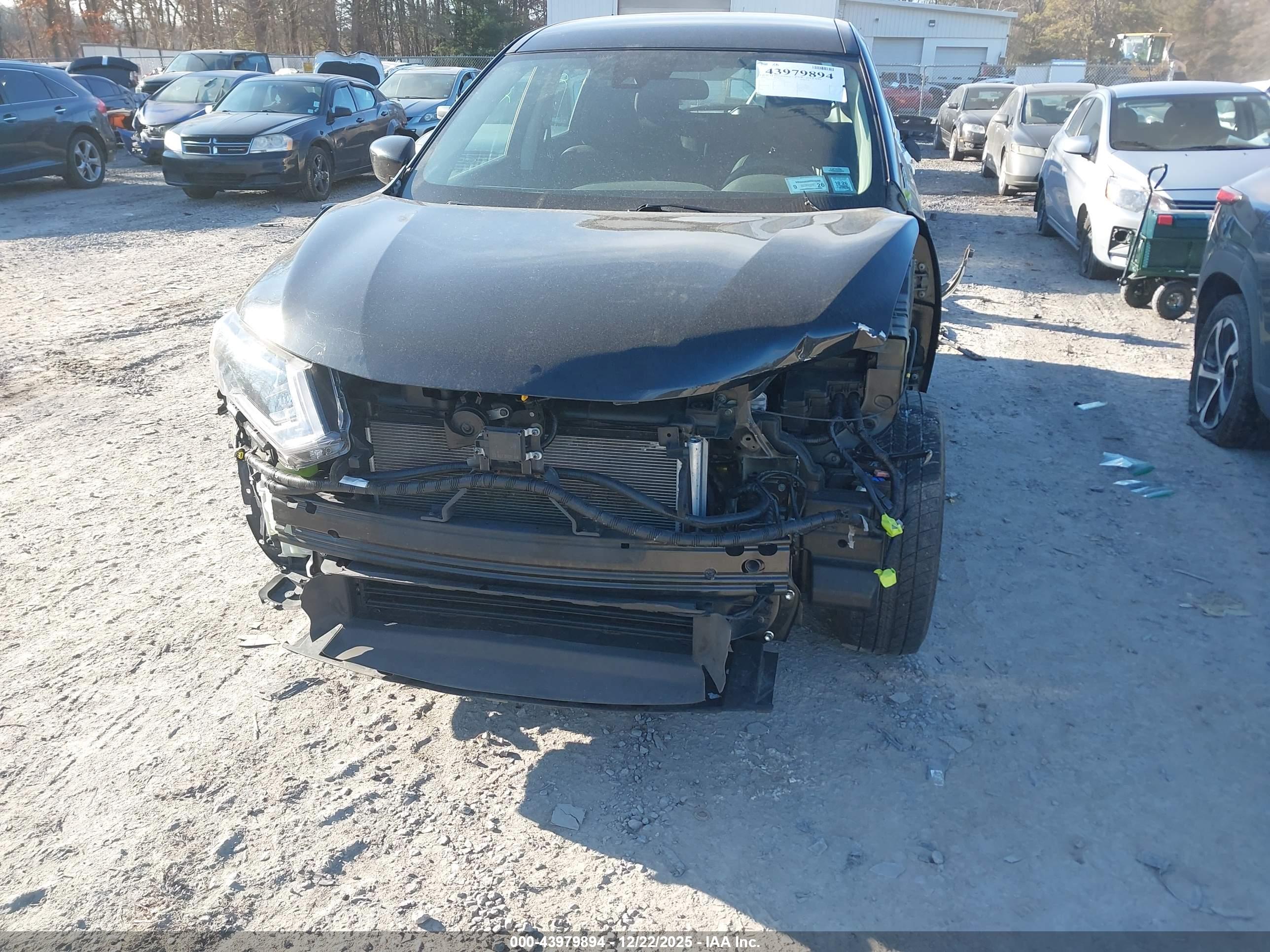 NISSAN ROGUE image 6